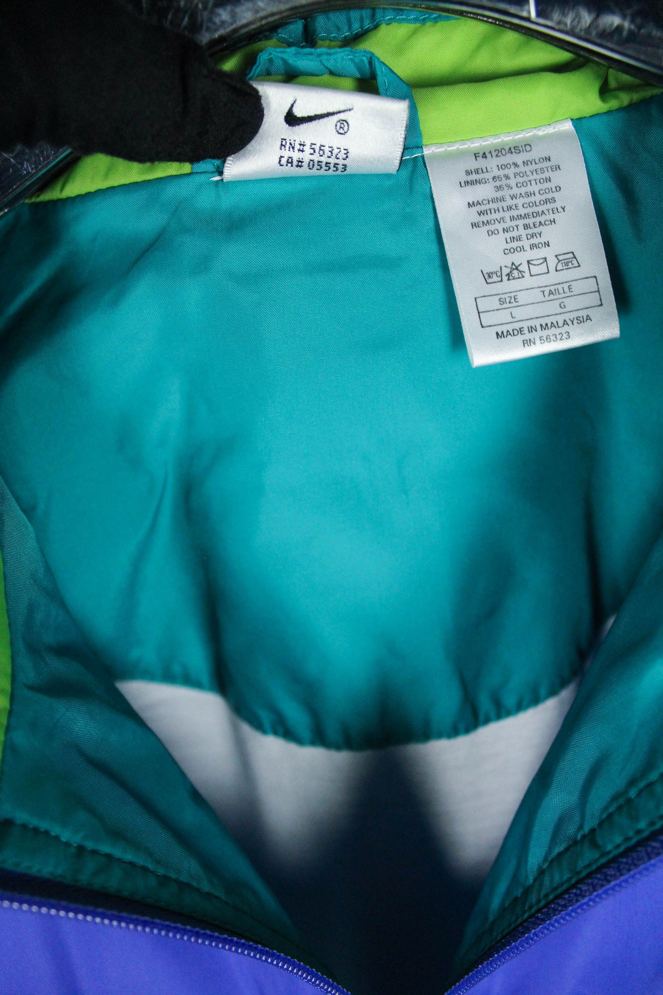 Nike Nike Vintage 90's Big Logo Oversized Lght Nylon Acid Jacket Size US L / EU 52-54 / 3 - 10 Thumbnail