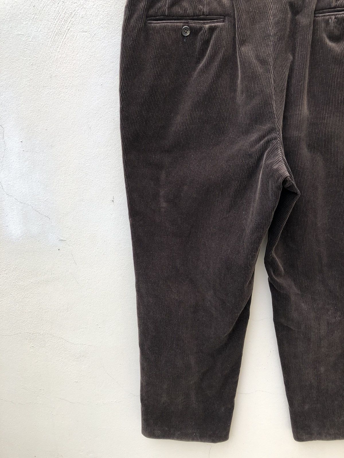 Burberry Burberry London Baggy Corduroy Trouser Pant Size US 36 / EU 52 - 11 Thumbnail