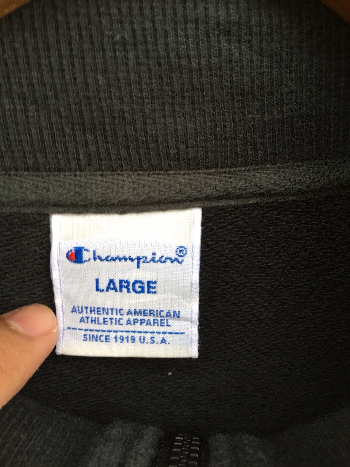 Champion Vintage Champion Iconic Logo Zipper Sweatshirt Size US L / EU 52-54 / 3 - 6 Thumbnail