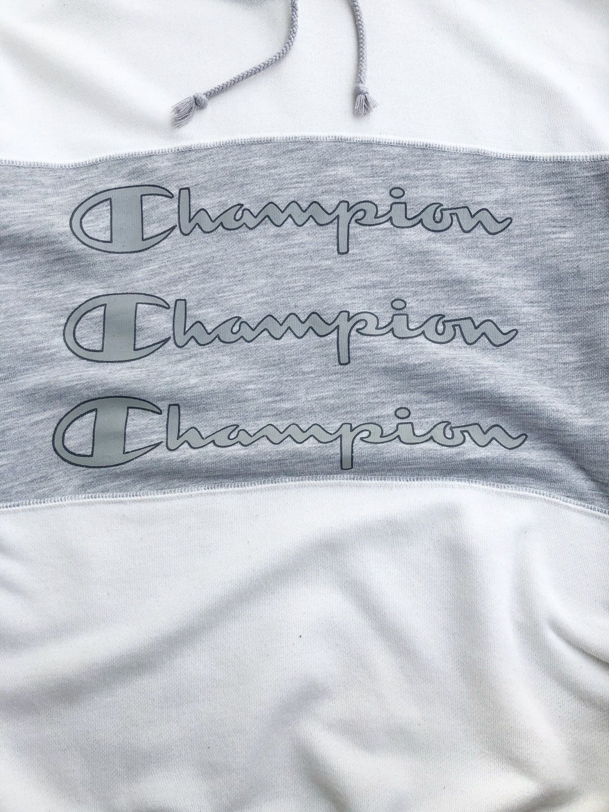 Champion Vintage Champion Big Logo Hoodie Sweatshirt Medium Size Size US M / EU 48-50 / 2 - 5 Thumbnail