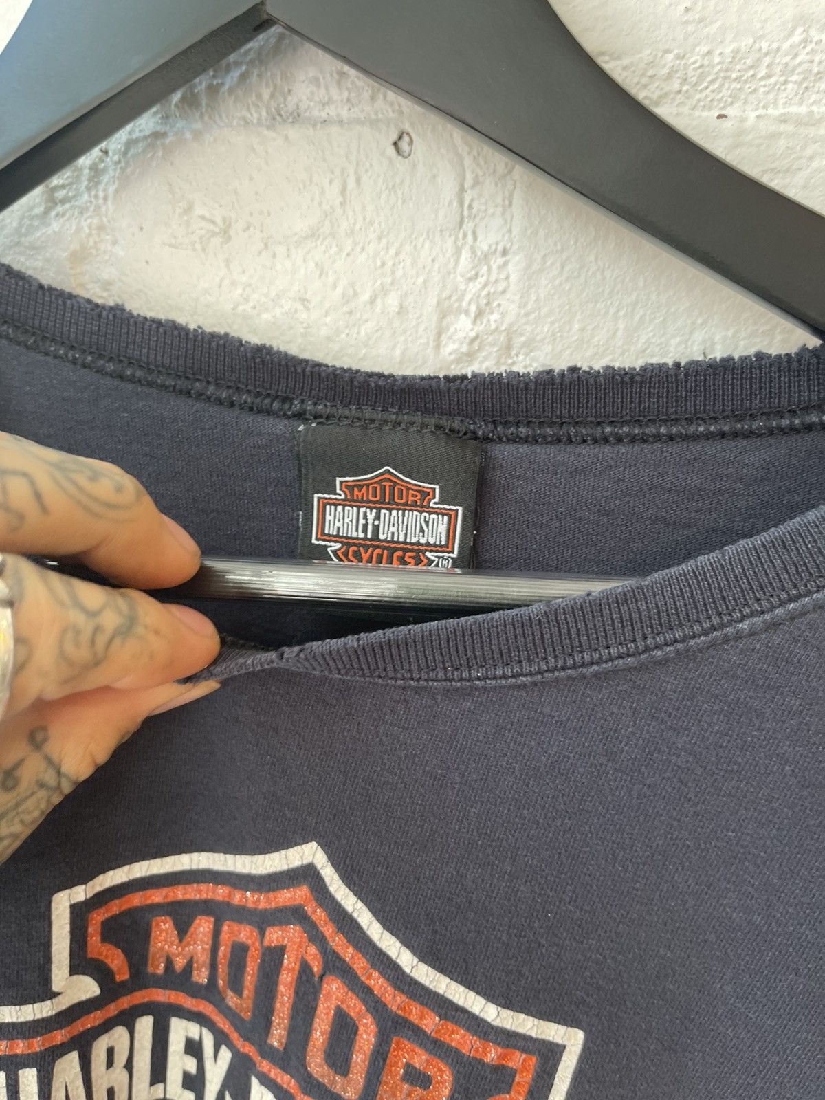 Harley Davidson × Vintage Vintage THRASHED Harley Davidson Flame Sleeve Shirt Small Size US S / EU 44-46 / 1 - 4 Thumbnail