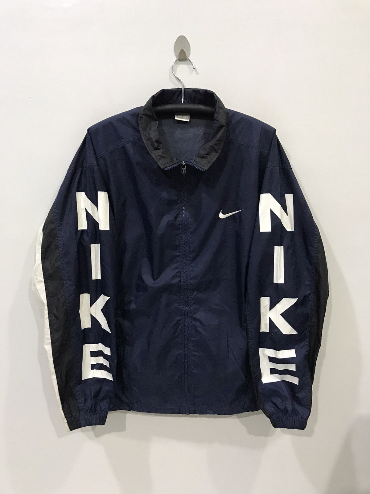 image of 90's Big Nike Windbreaker, Men's (Size Large)