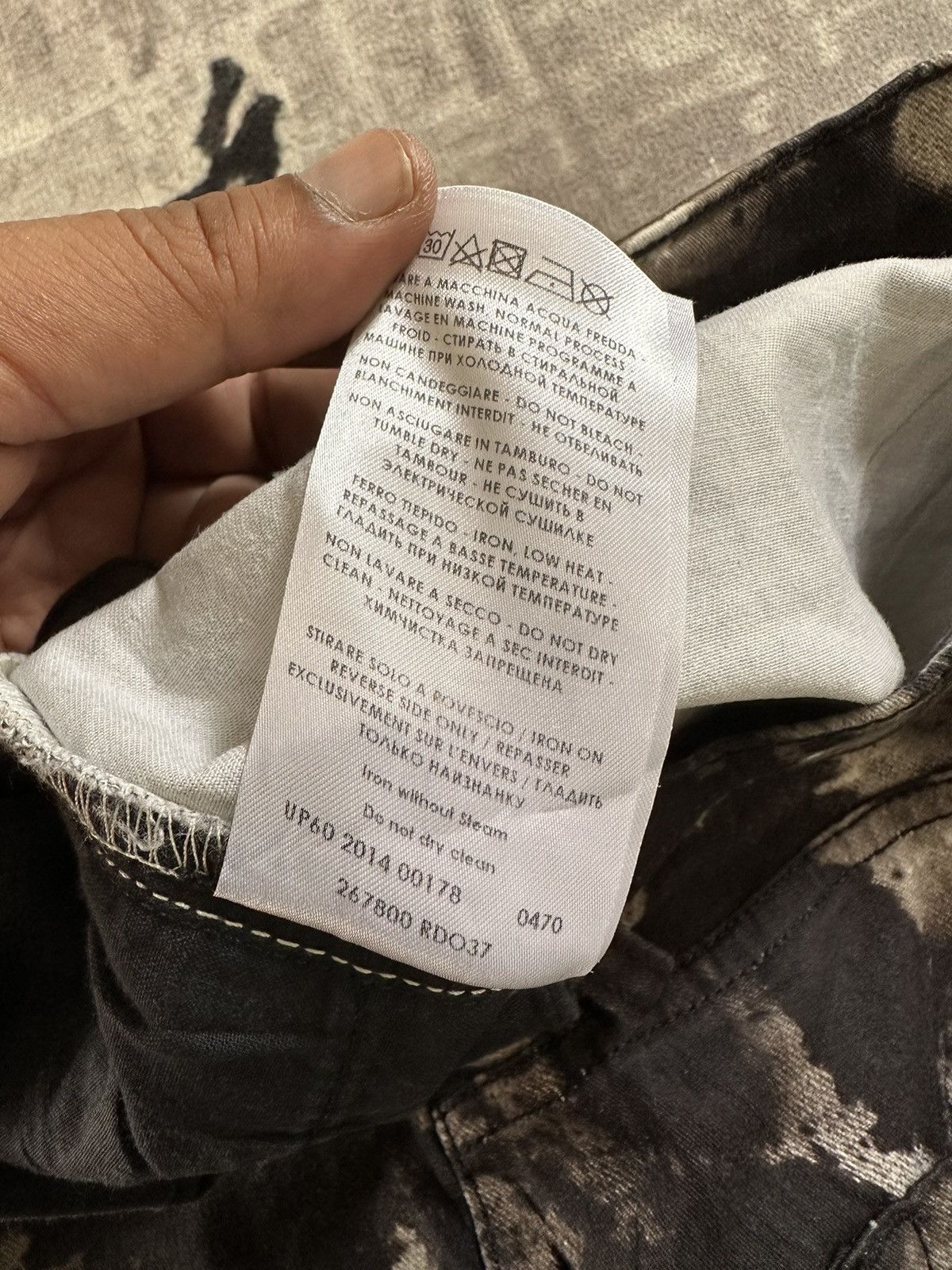 Alexander McQueen 2014 Alexander McQueen bleached skinny fit Size US 32 / EU 48 - 11 Thumbnail