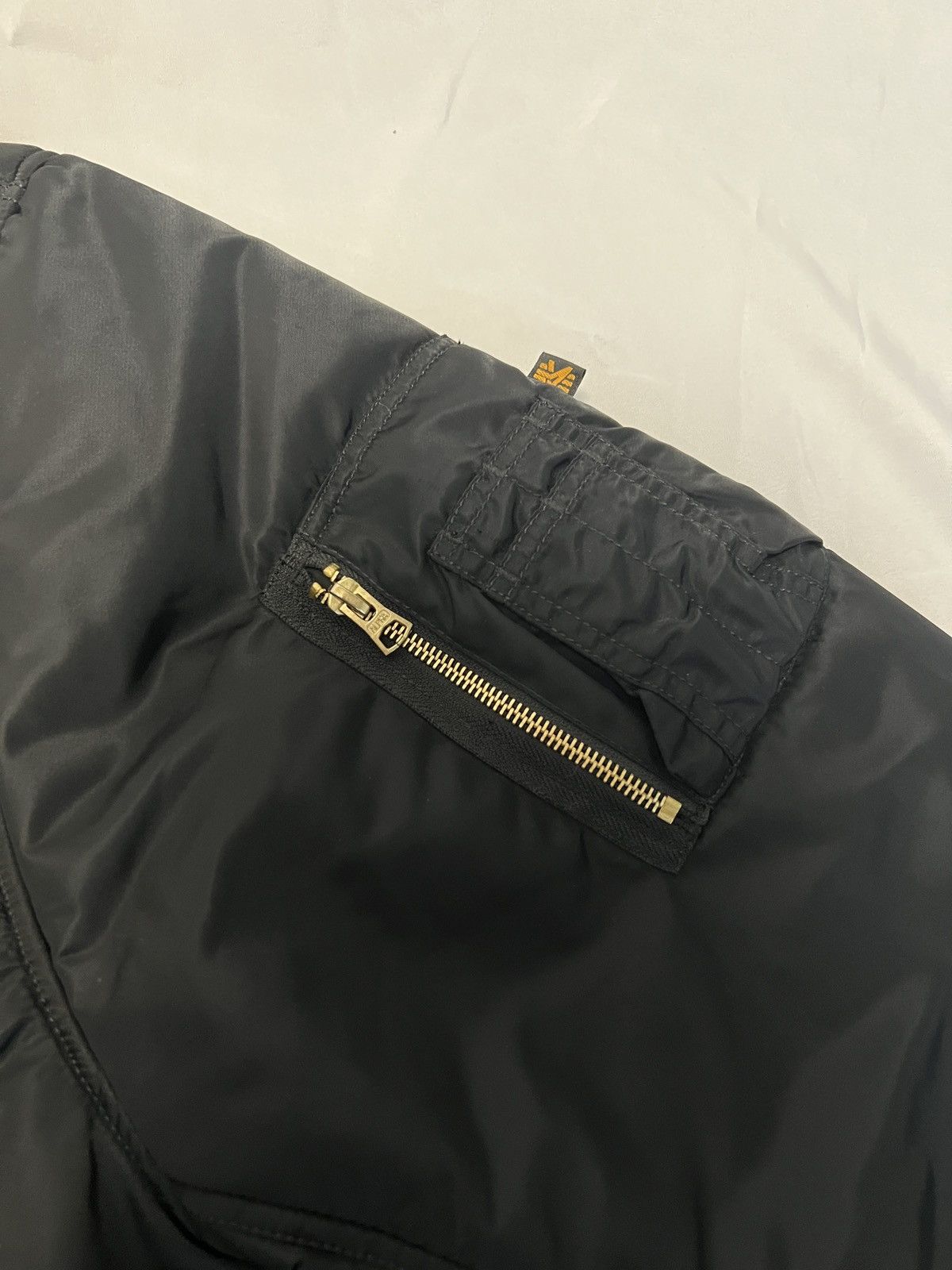 Vetements Vetements SS18 Homme Emoji Bomber Reversible Sz. S Fit Big Size US S / EU 44-46 / 1 - 6 Thumbnail