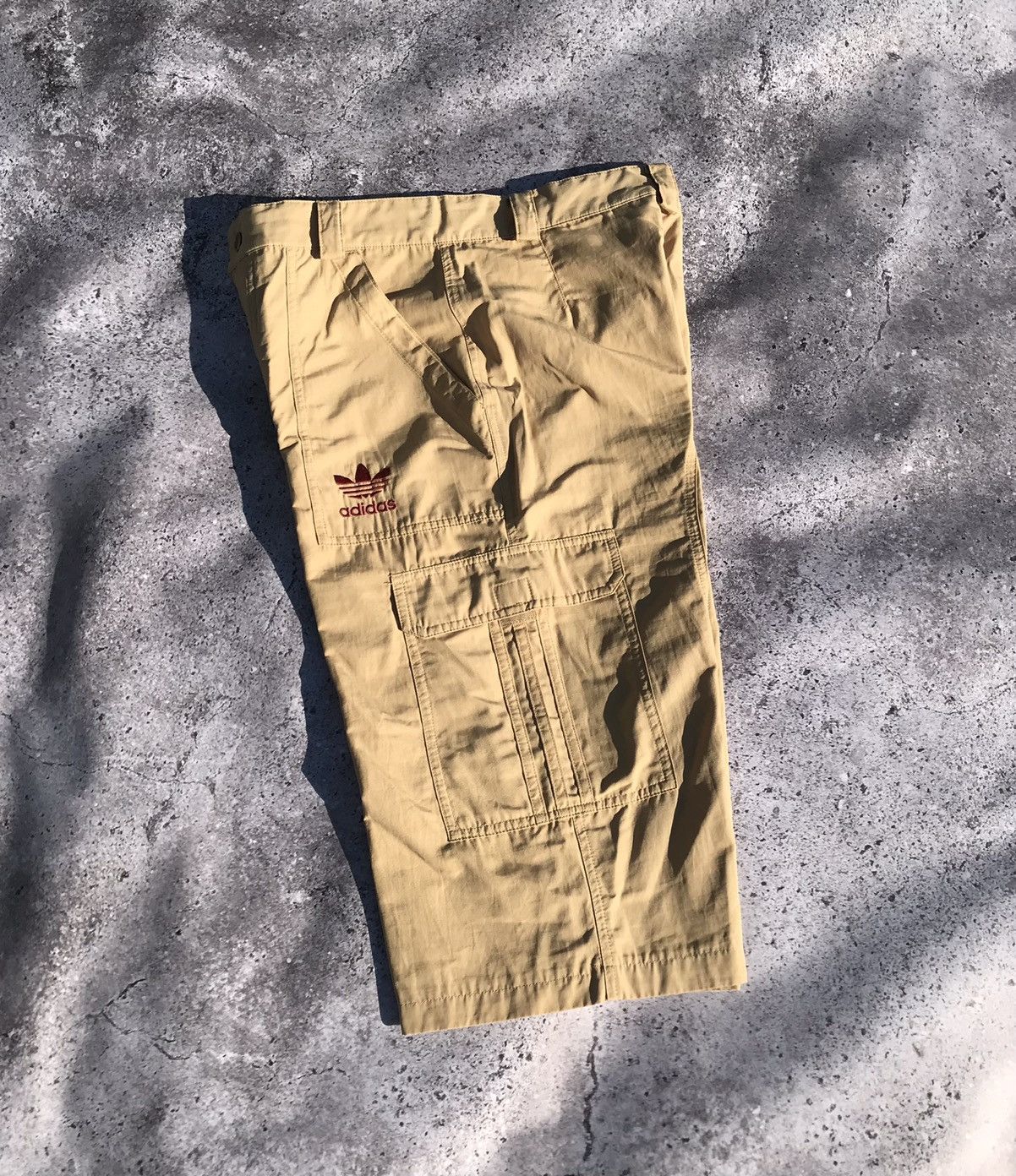 Adidas Adidas VintageY2K Cargo Shorts Size US 28 / EU 44 - 7 Thumbnail