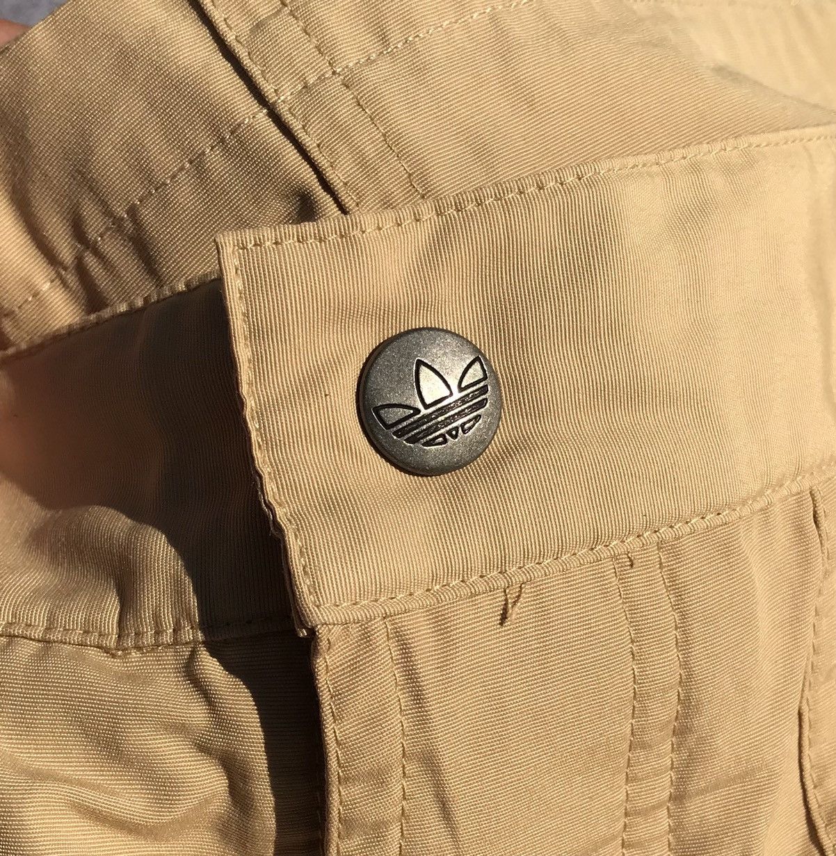 Adidas Adidas VintageY2K Cargo Shorts Size US 28 / EU 44 - 13 Thumbnail