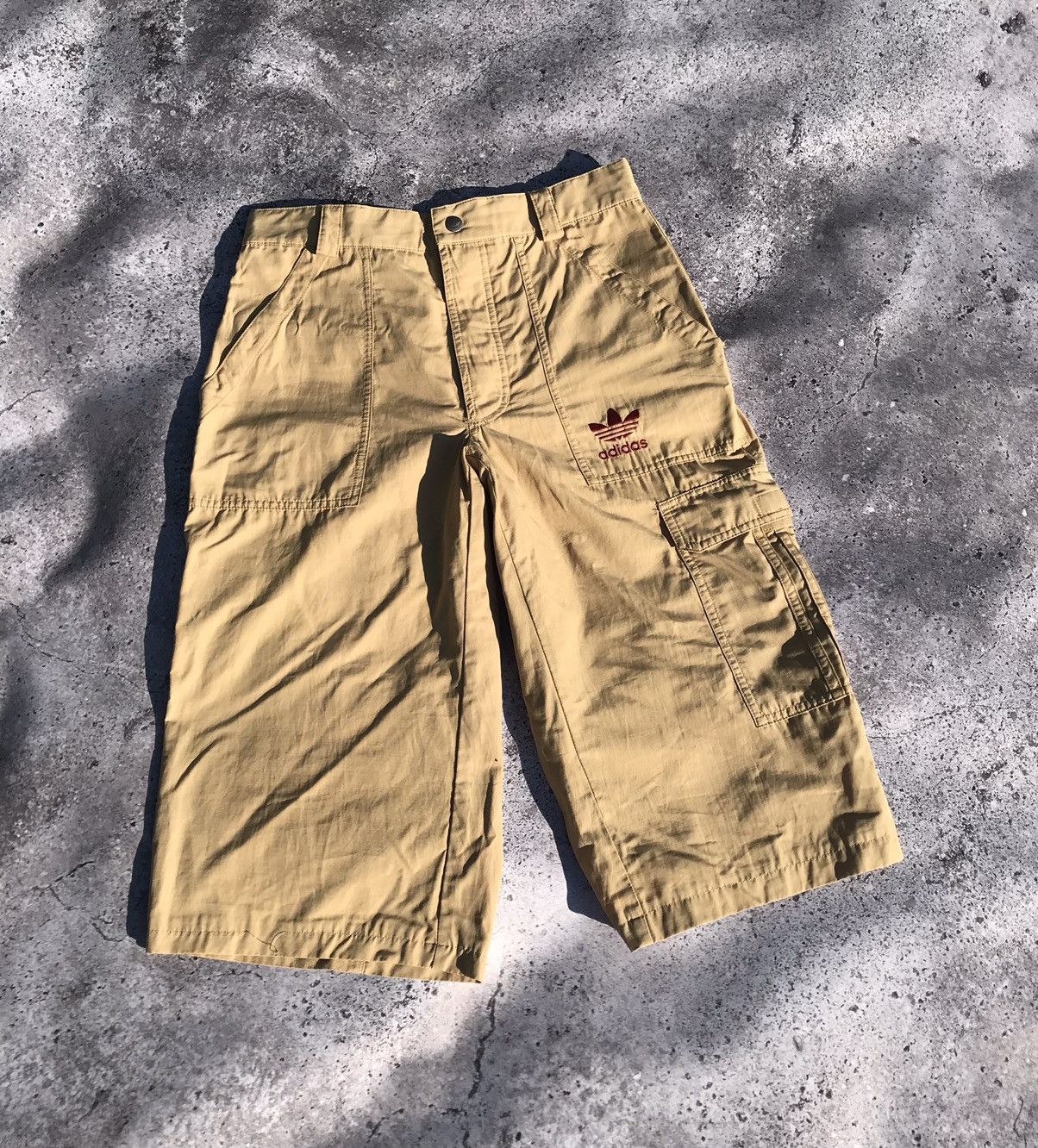 Adidas Adidas VintageY2K Cargo Shorts Size US 28 / EU 44 - 1 Thumbnail