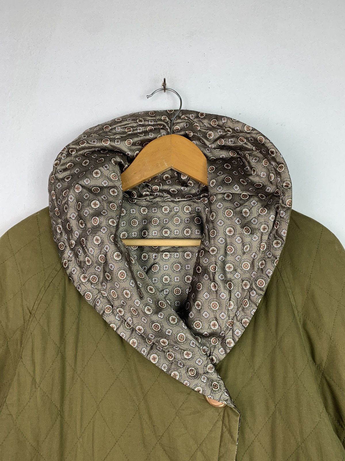 Japanese Brand × Vintage Vintage Japanese Brand Quilted Jacket Size US L / EU 52-54 / 3 - 3 Thumbnail