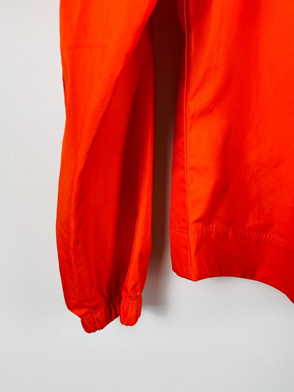 Nike Nike light jacket red vintage L Size US L / EU 52-54 / 3 - 11 Thumbnail