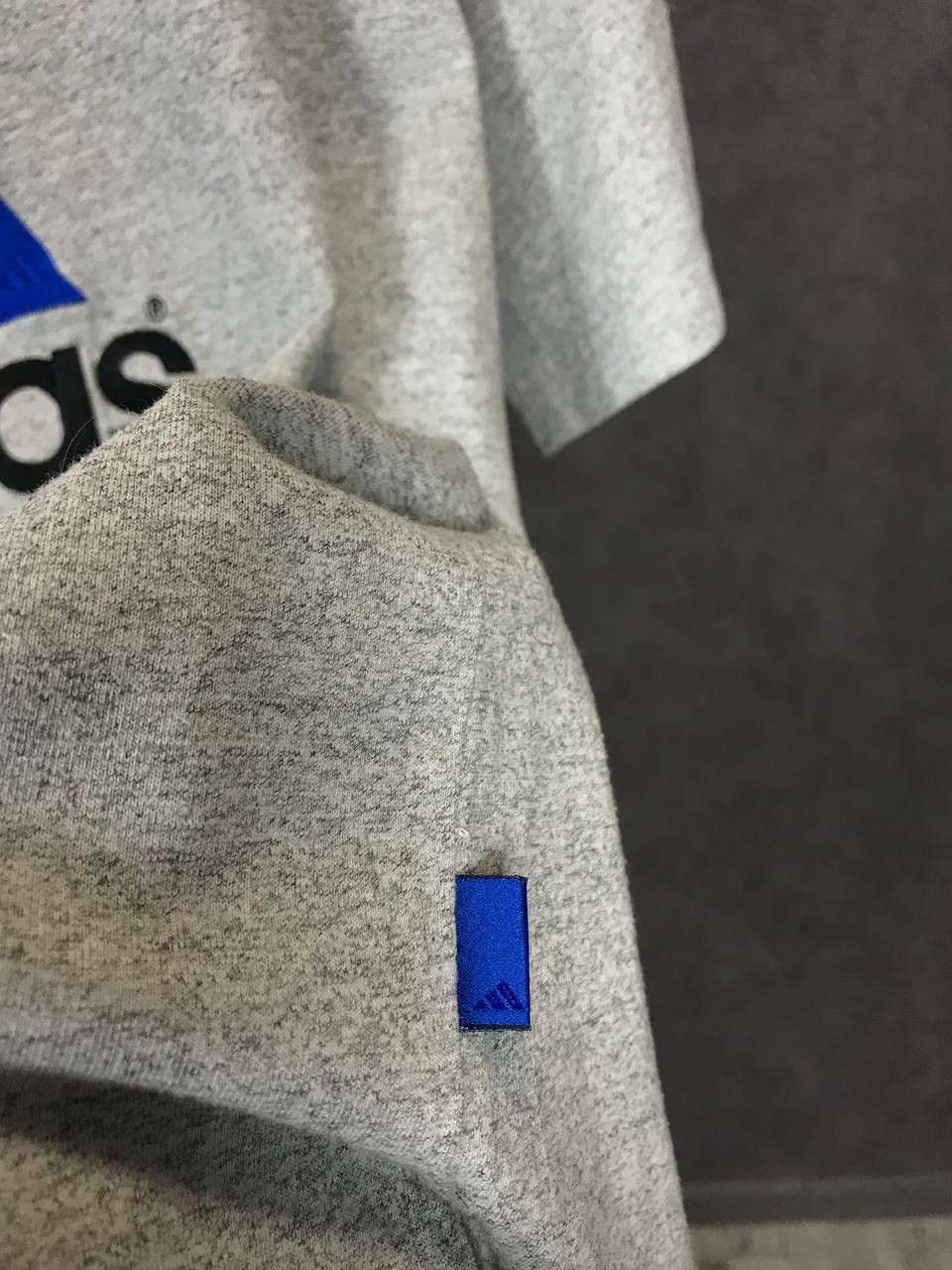 Adidas × Vintage Adidas vintage streetwear center logo tee Size US L / EU 52-54 / 3 - 5 Thumbnail
