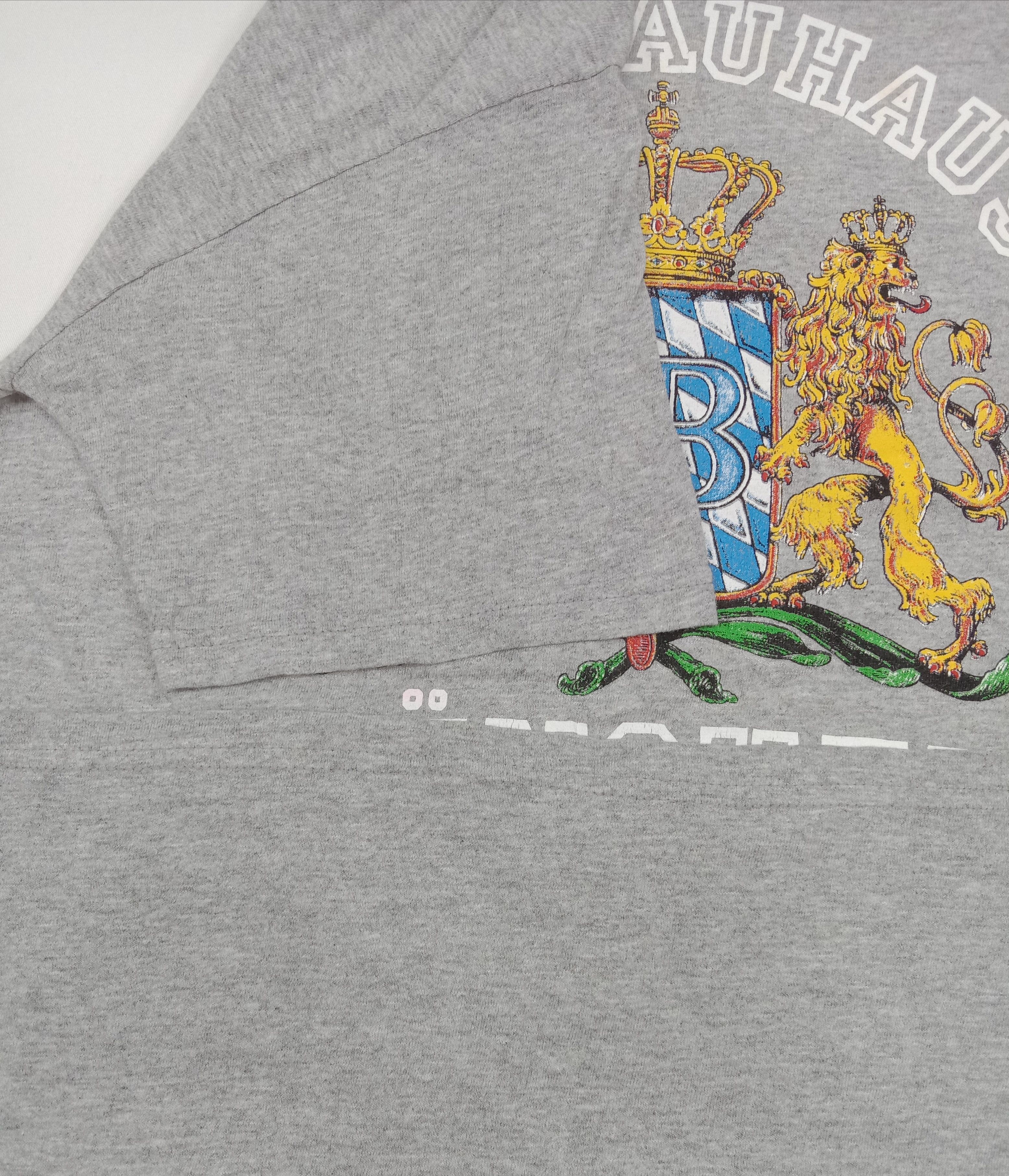 Vintage Vintage Gildan x Hofbrauhaus Munchen T Shirt Size US M / EU 48-50 / 2 - 4 Thumbnail