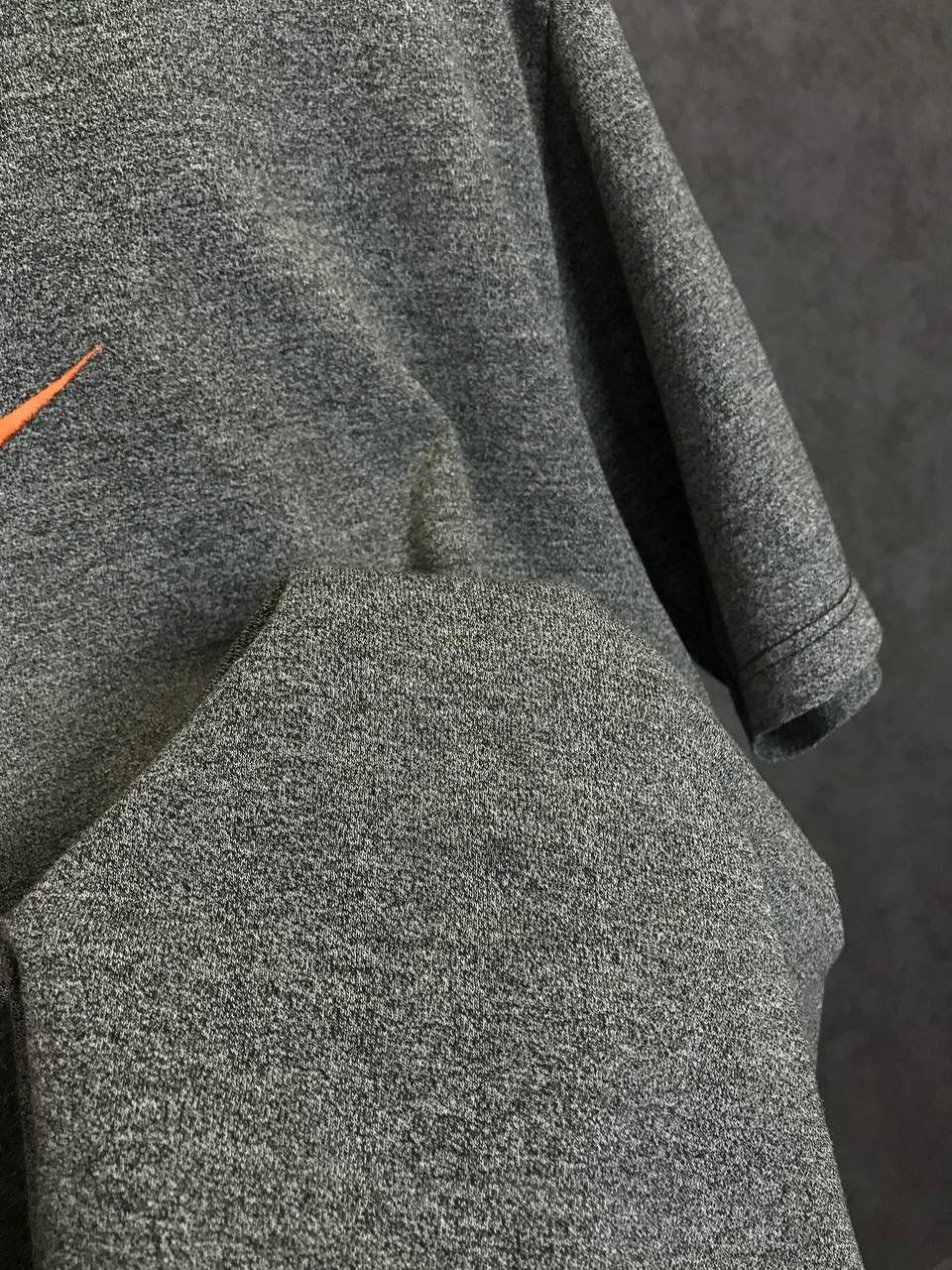 Vintage Nike swoosh streetwear vintage center logo tee Size US S / EU 44-46 / 1 - 8 Thumbnail