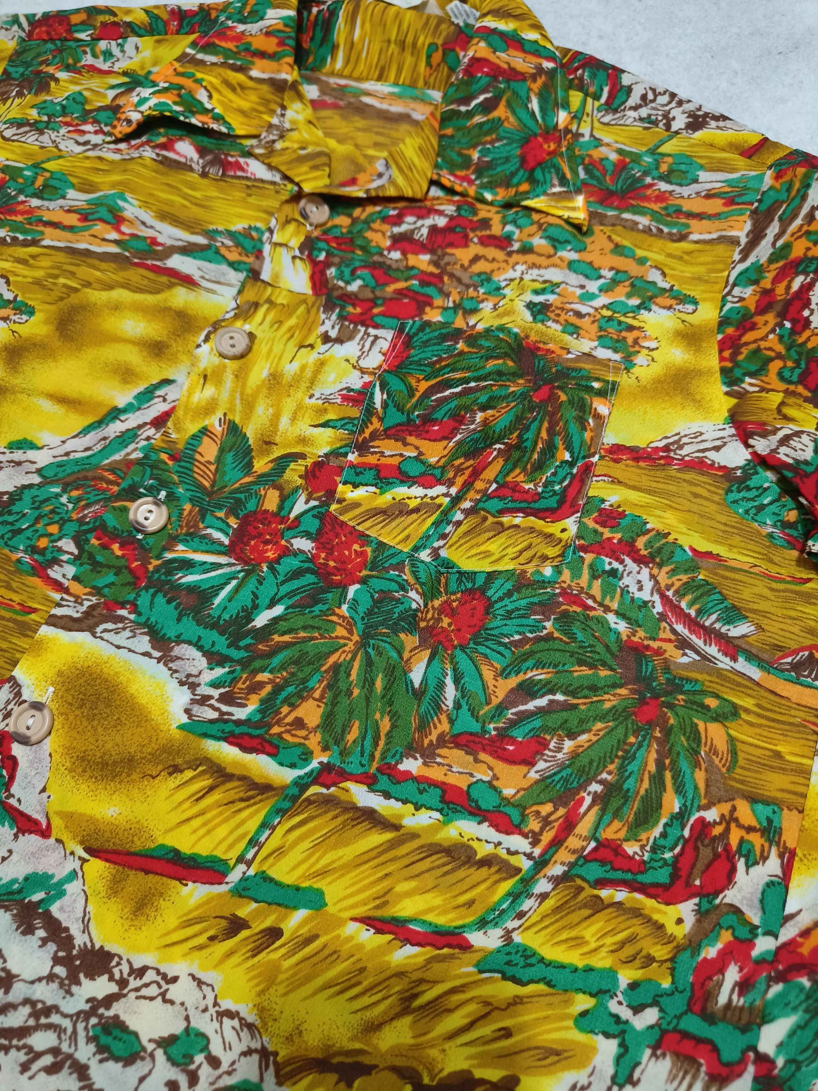 Vintage Vintage 70s Waikiki 76 Scenic Border Hawaiian Aloha Shirt Size US L / EU 52-54 / 3 - 5 Thumbnail