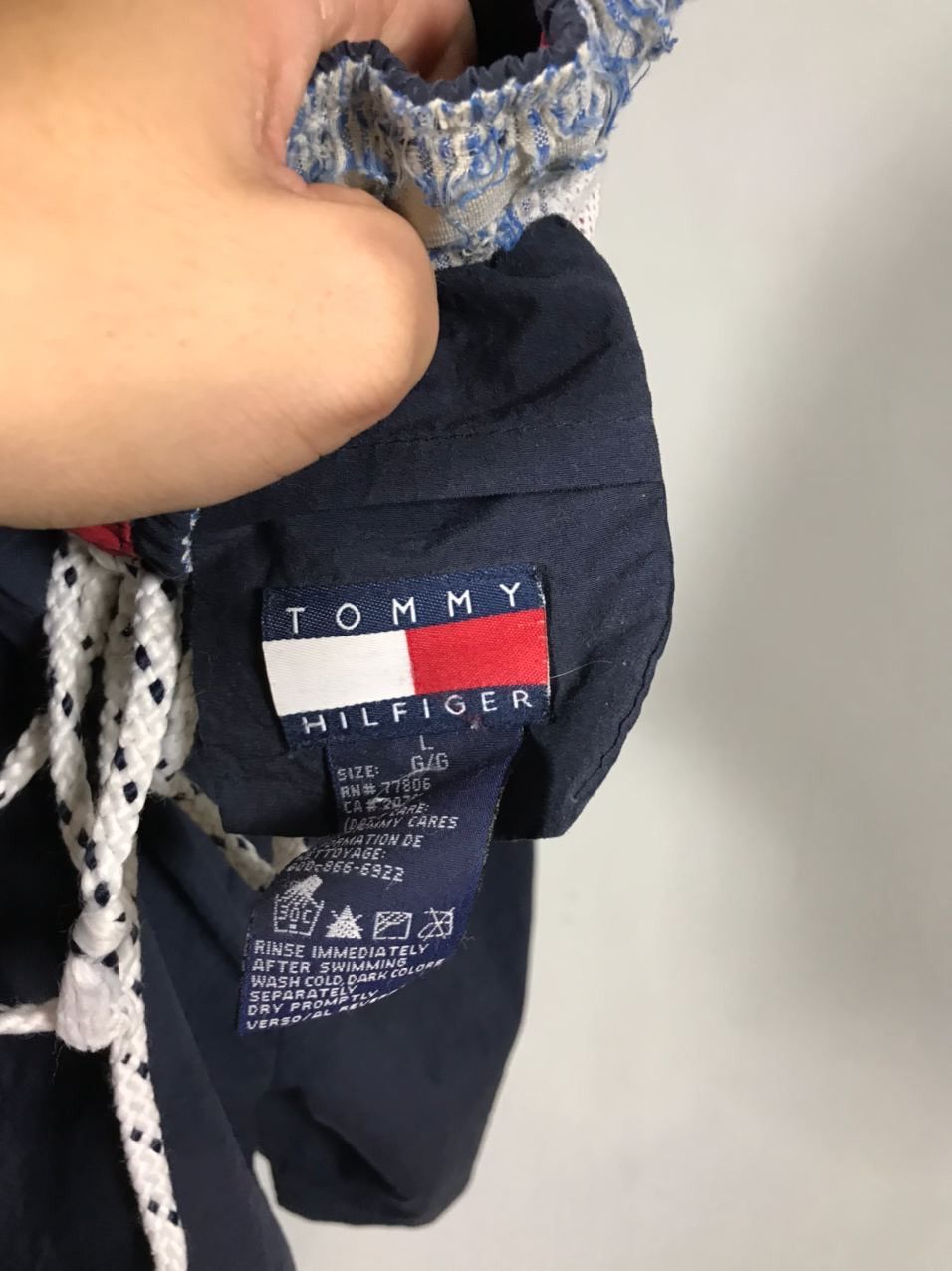 Tommy Hilfiger × Vintage Tommy Hilfiger vintage luxury shorts Size US 34 / EU 50 - 6 Thumbnail