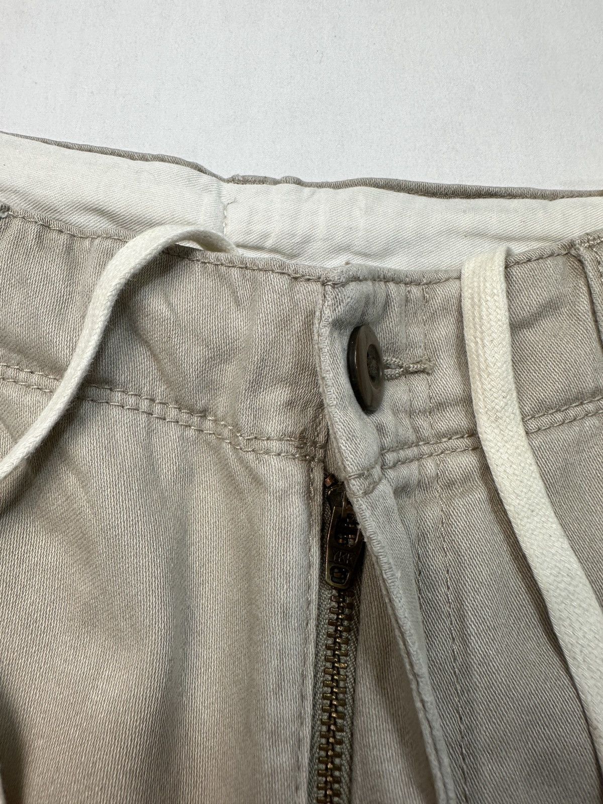 Japanese Brand Uniqlo workwear drawstring cargo carpenter pants Size US 30 / EU 46 - 13 Thumbnail