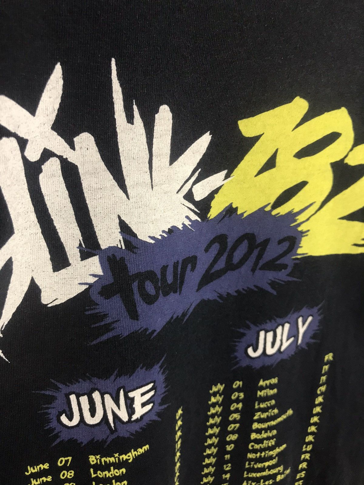 Band Tees Blink 182 2012 tour t-shirt Size US M / EU 48-50 / 2 - 10 Thumbnail
