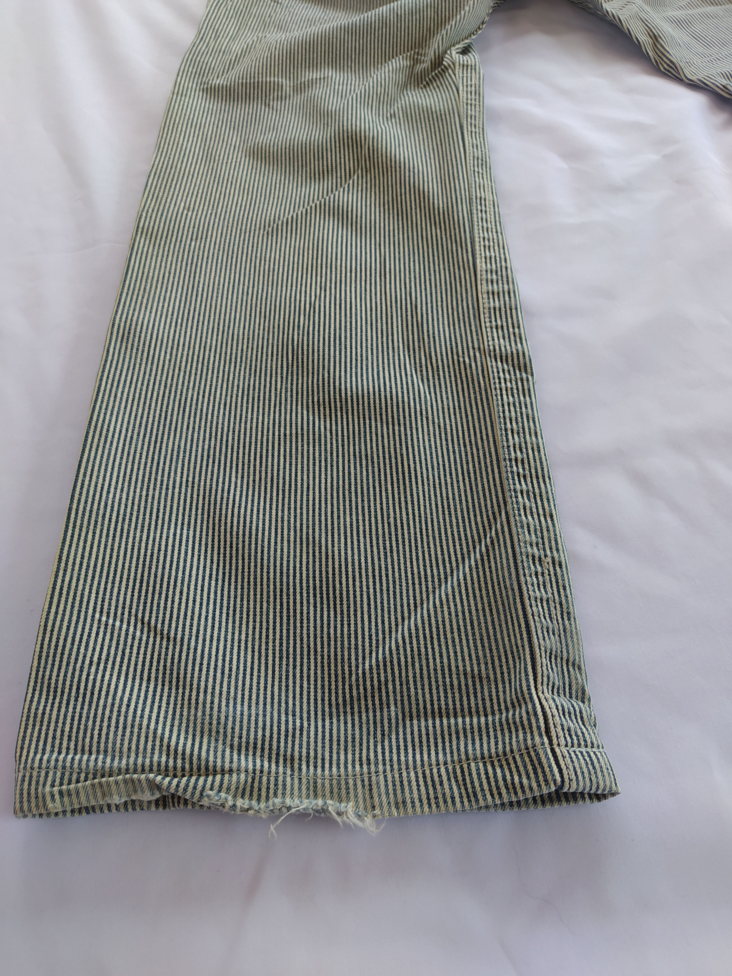 Japanese Brand × Uniqlo × Vintage Vintage Y2k uniqlo hickory stripes Size US 33 - 7 Thumbnail