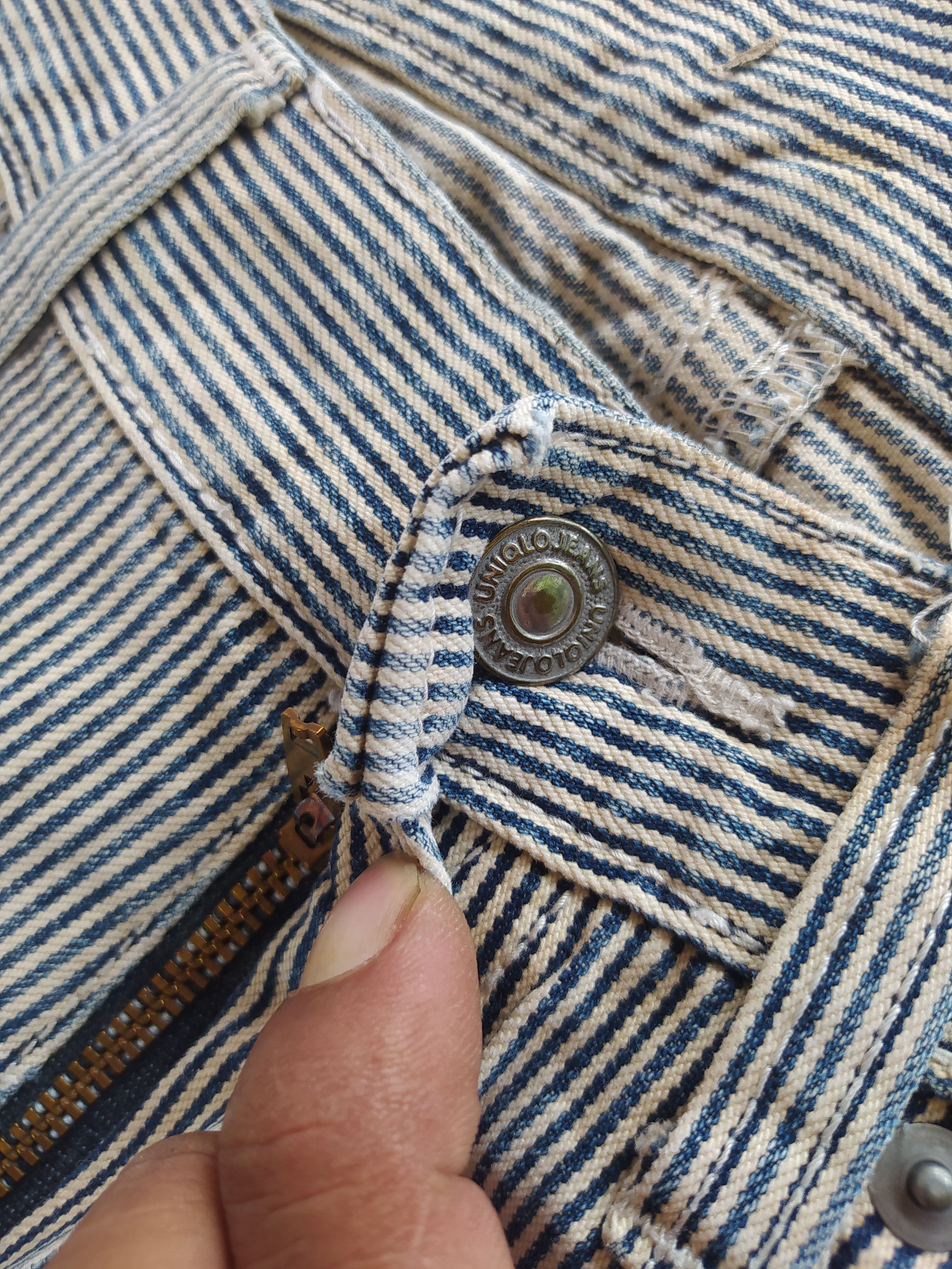 Japanese Brand × Uniqlo × Vintage Vintage Y2k uniqlo hickory stripes Size US 33 - 6 Thumbnail