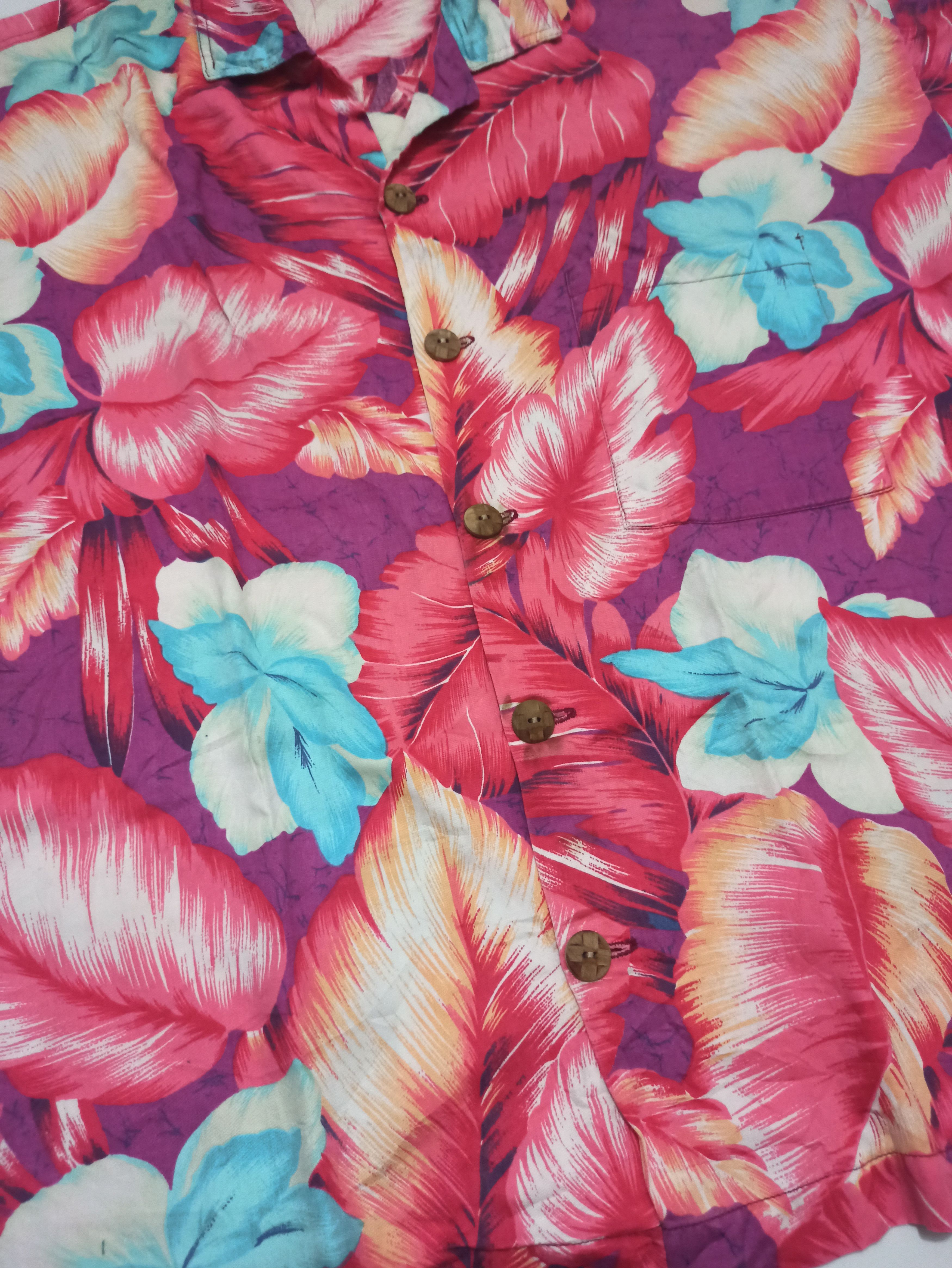 Vintage Beautiful Vintage 60s Floral Flower Hawaiian Aloha Shirt Size US L / EU 52-54 / 3 - 5 Thumbnail