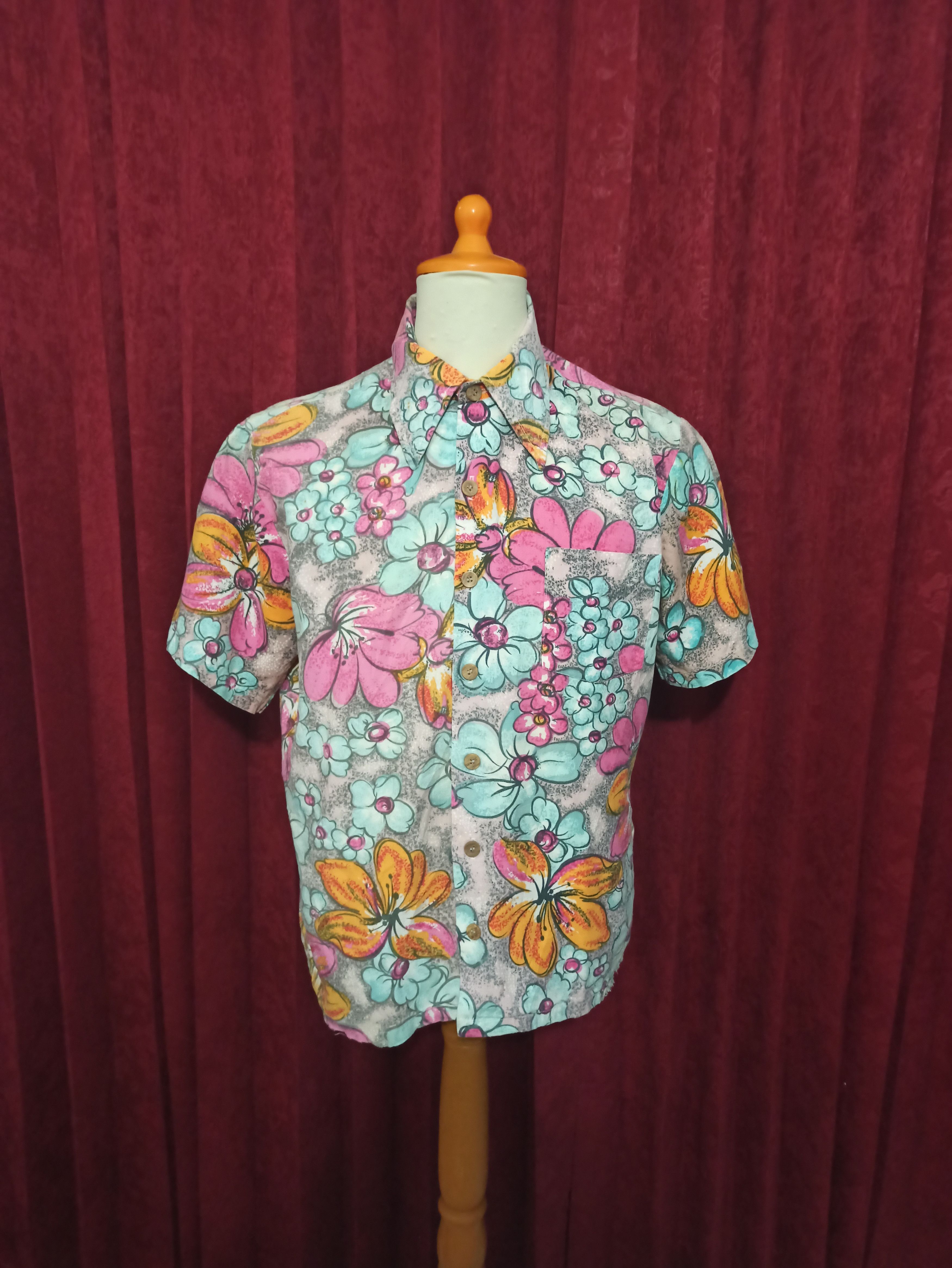 Vintage Beautiful Vintage 50s K Mart Floral Hawaiian Aloha Shirt Size US M / EU 48-50 / 2 - 5 Thumbnail