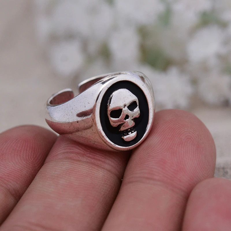 Jewelry Skeleton Skull Man Ring Size ONE SIZE - 1 Thumbnail