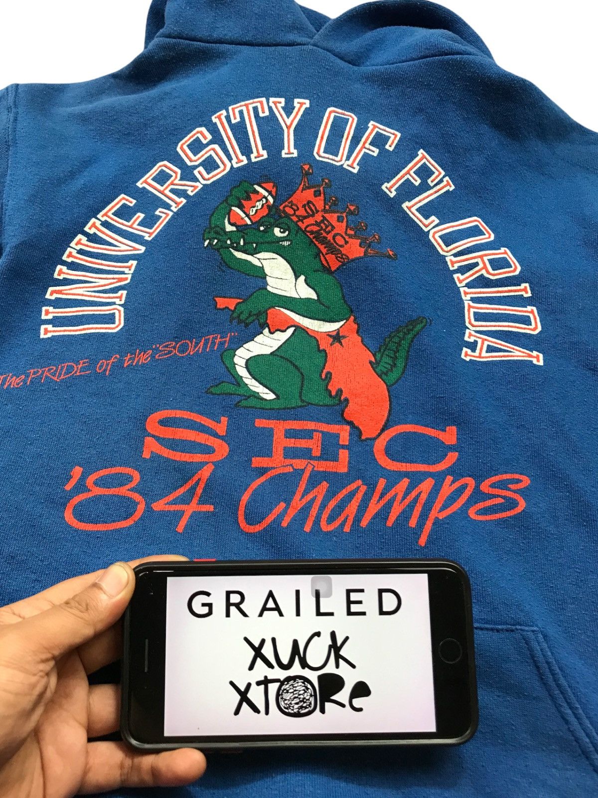 Russell Athletic VINTAGE 80’ UNIVERSITY OF FLORIDA SEC CHAMPS 84 HOODIE Size US S / EU 44-46 / 1 - 12 Thumbnail