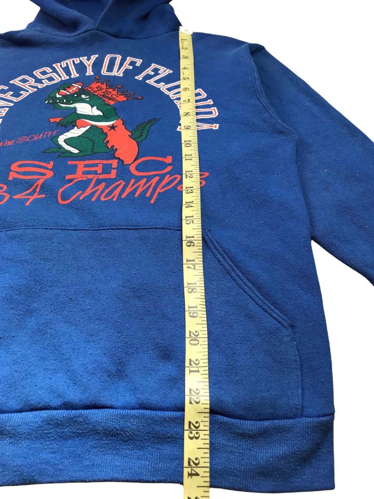 Russell Athletic VINTAGE 80’ UNIVERSITY OF FLORIDA SEC CHAMPS 84 HOODIE Size US S / EU 44-46 / 1 - 8 Thumbnail