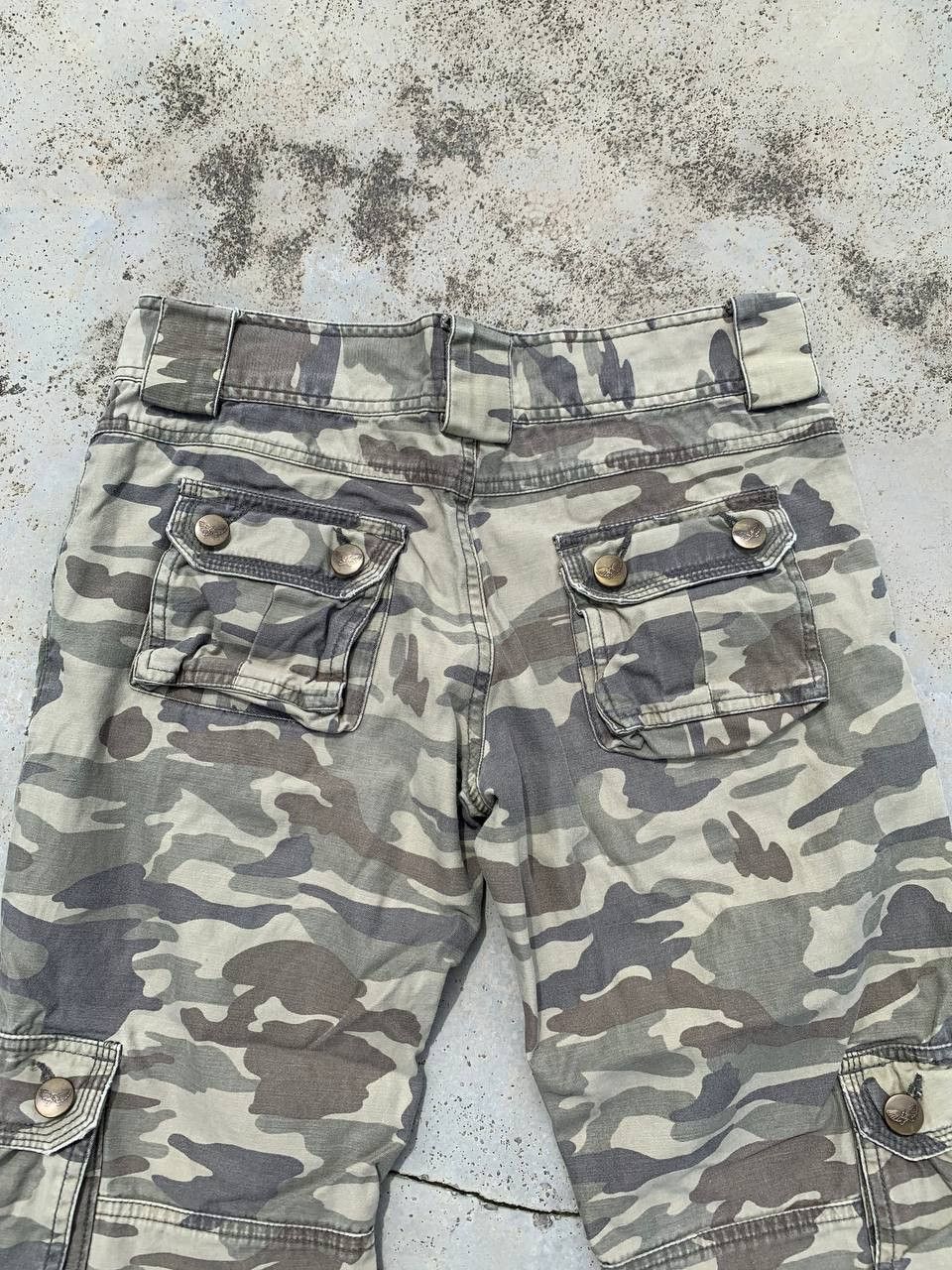 Japanese Brand One Room Low Waist Cargo Pants Flare Camo Trouser Vintage Size US 30 / EU 46 - 9 Thumbnail