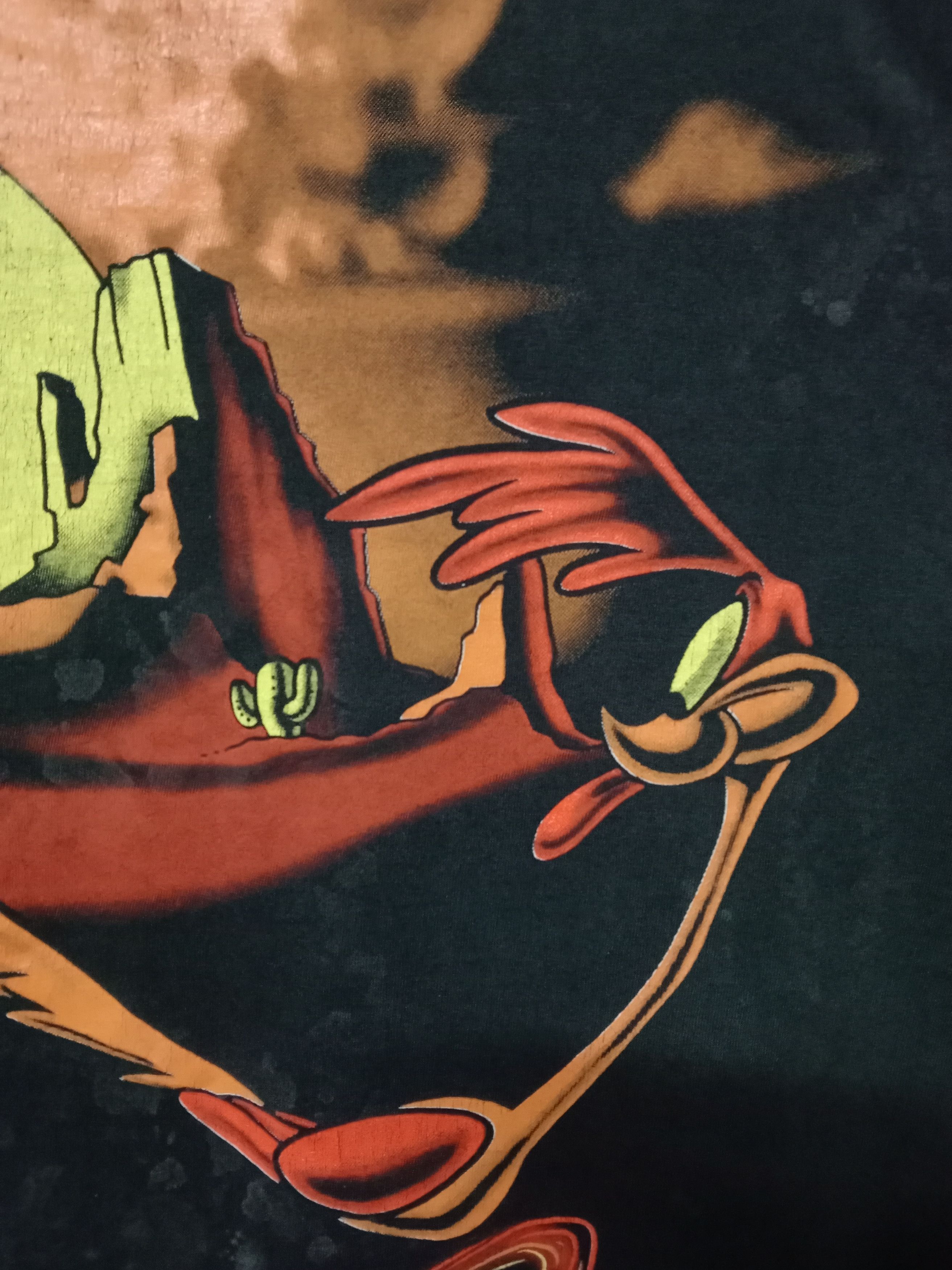 Vintage Vintage 90s Wile E Coyote And Road Runner Full Print🔥🔥🔥 Size US XL / EU 56 / 4 - 7 Thumbnail