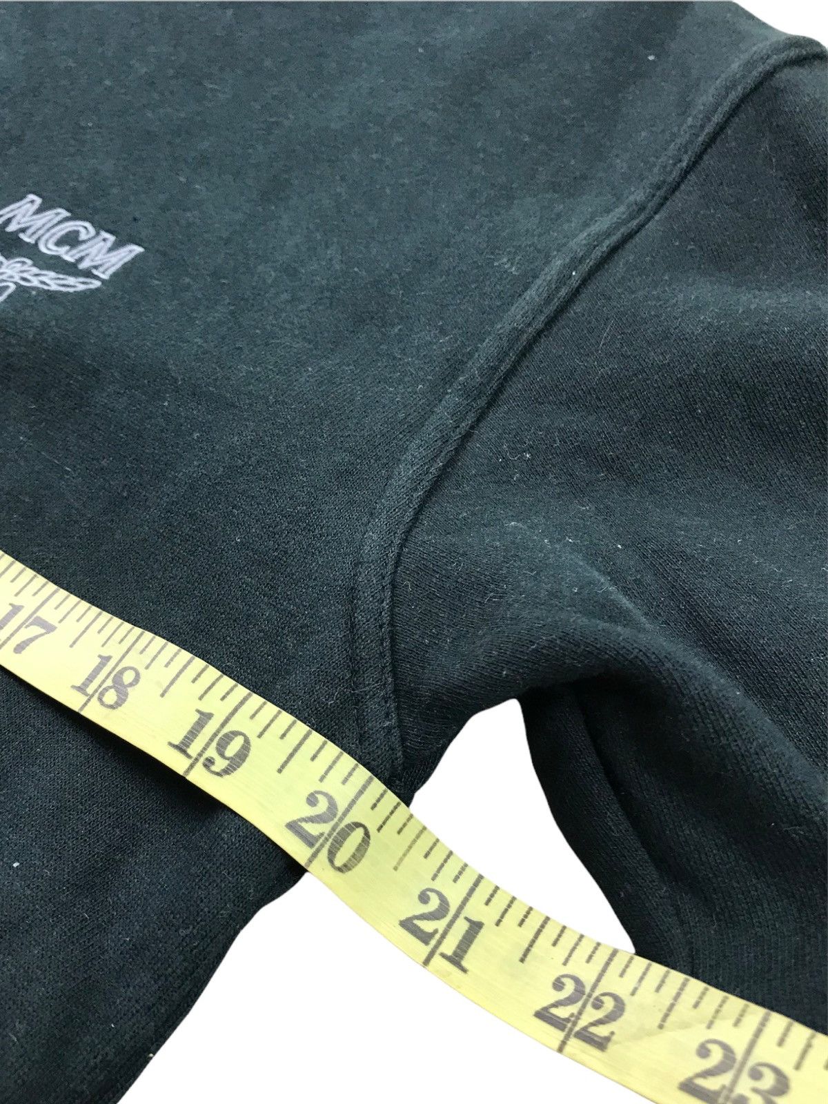 MCM VINTAGE MCM LEGERE BLACK CREWNECK SWEATER SWEATSHIRT Size US M / EU 48-50 / 2 - 14 Thumbnail