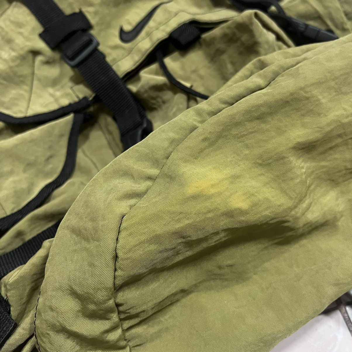 Nike Vintage Nike Nylon Parachute Rucksack Backpack Size ONE SIZE - 8 Thumbnail