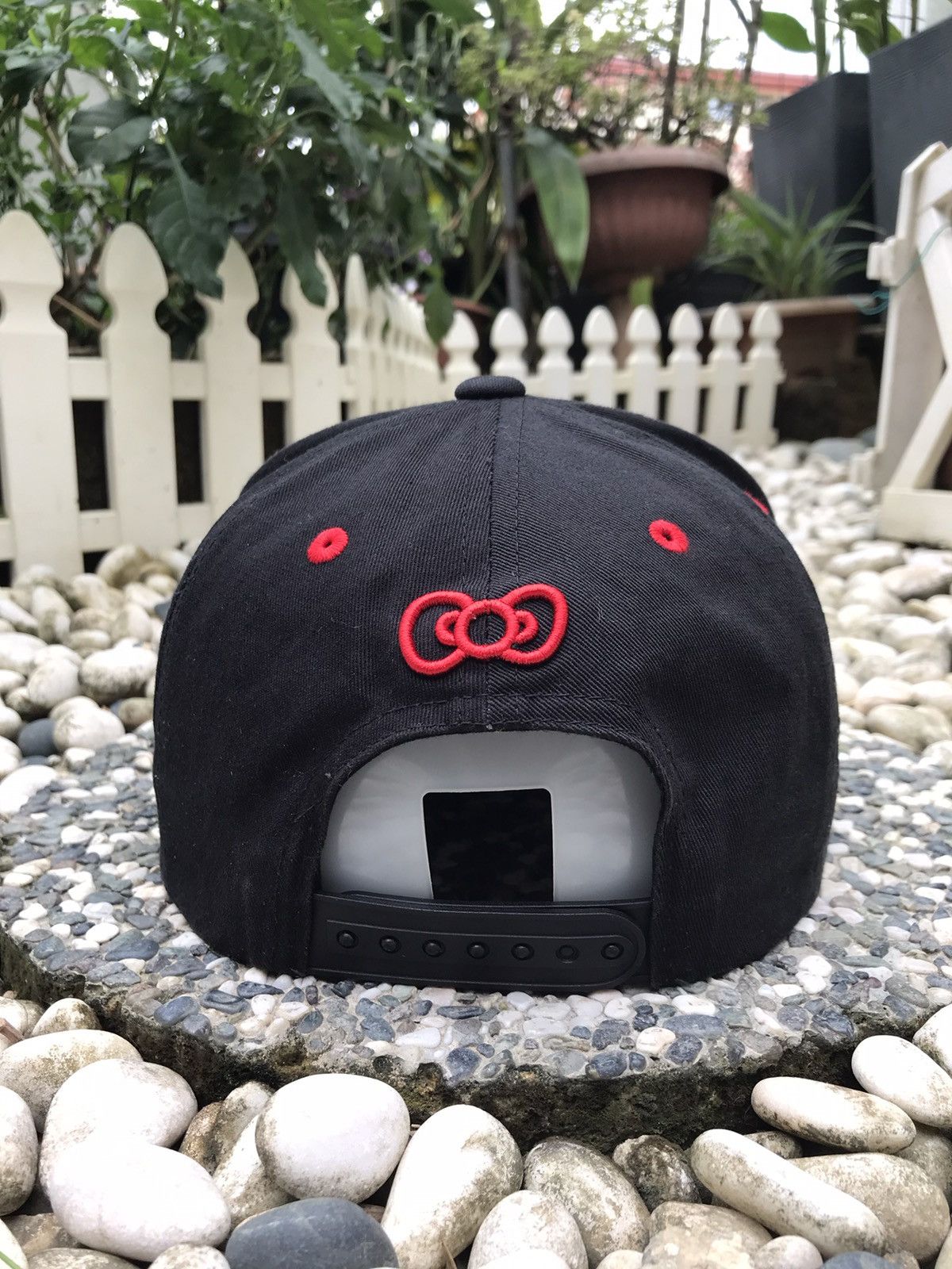 Cartoon Network × Japanese Brand AUTHENTIC EMBROIDERY HELLO KITTY CAP HAT BY SANRIO Size ONE SIZE - 12 Thumbnail