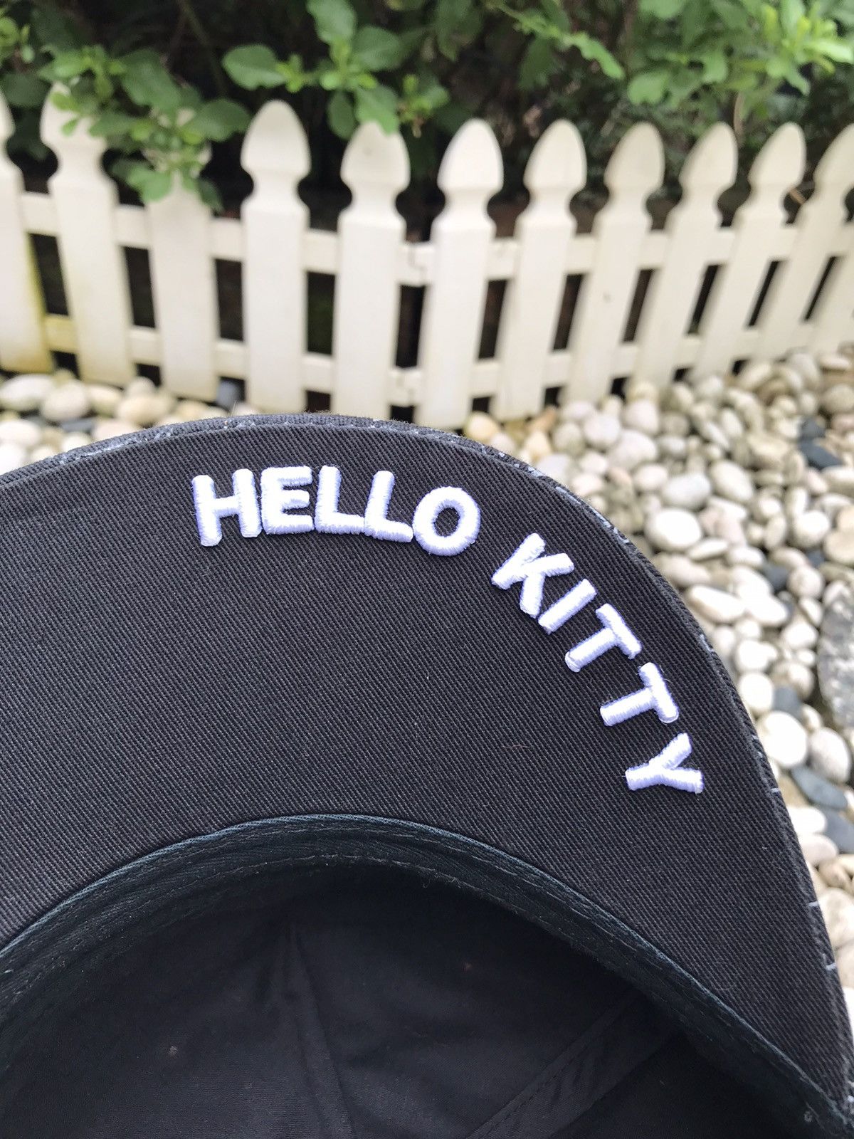 Cartoon Network × Japanese Brand AUTHENTIC EMBROIDERY HELLO KITTY CAP HAT BY SANRIO Size ONE SIZE - 9 Thumbnail