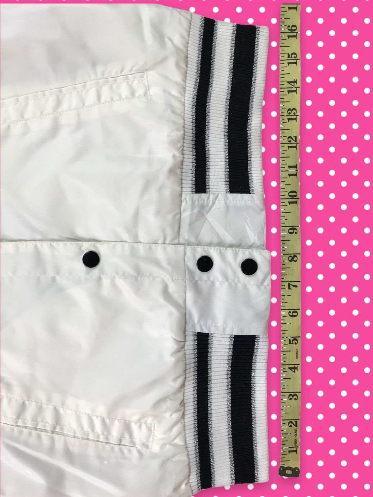 Anime × Cartoon Network × Japanese Brand 🔥BEST OFFER🔥HELLO KITTY JACKET SUKAJAN JAPAN MARKET ONLY Size L / US 10 / IT 46 - 13 Thumbnail