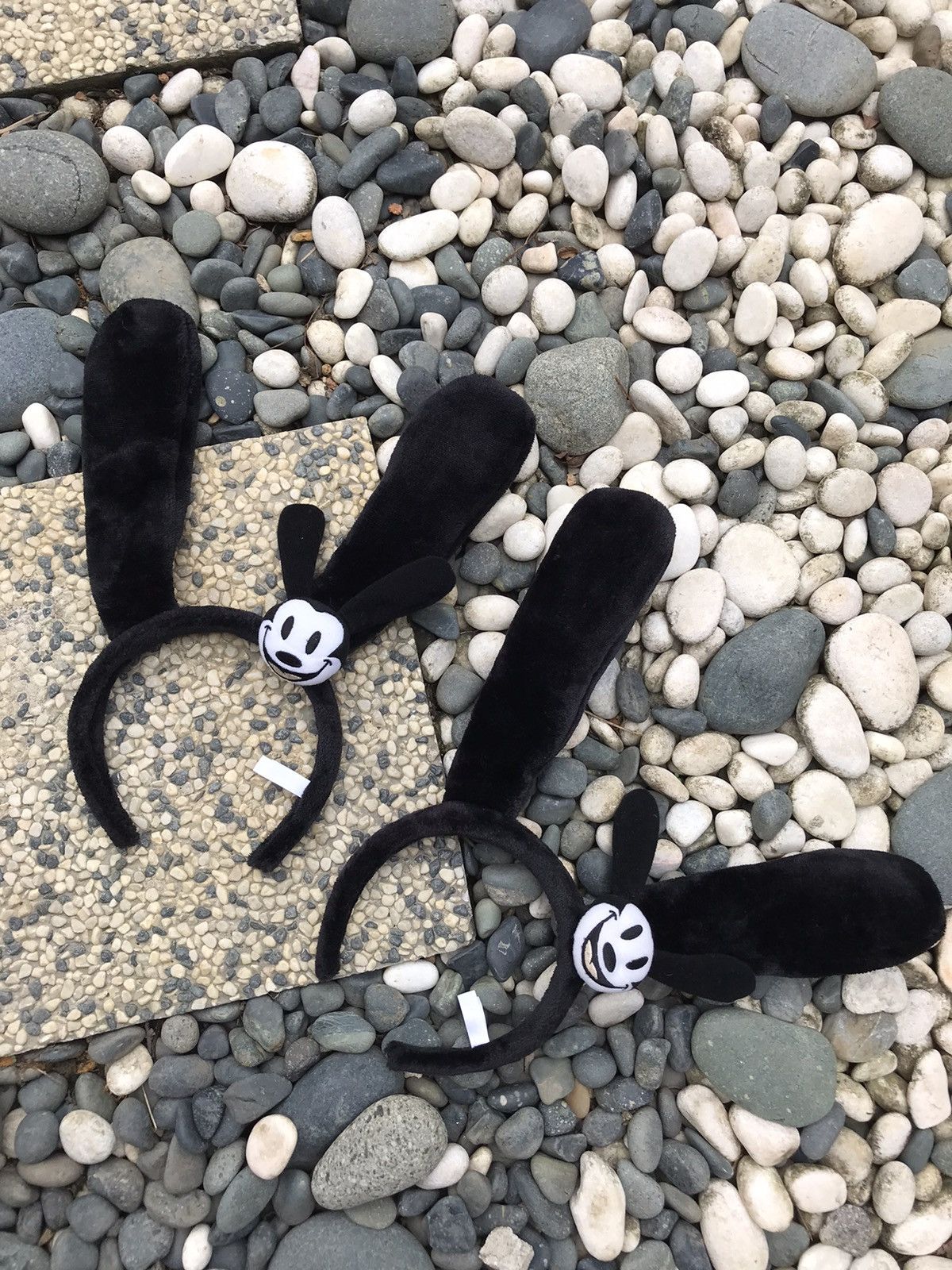 Disney 💥COMBO OSWALD THE LUCKY RABBIT FULL FAUX FUR HEADBAND Size ONE SIZE - 1 Thumbnail