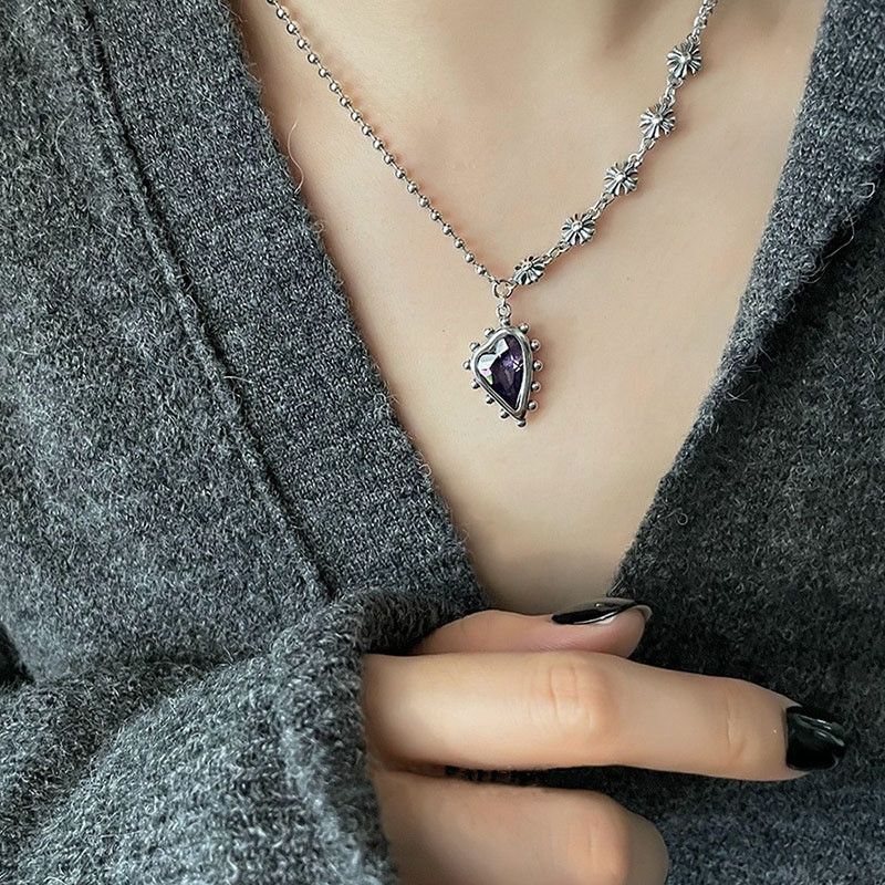 Jewelry Purple Heart Necklace Size ONE SIZE - 5 Thumbnail