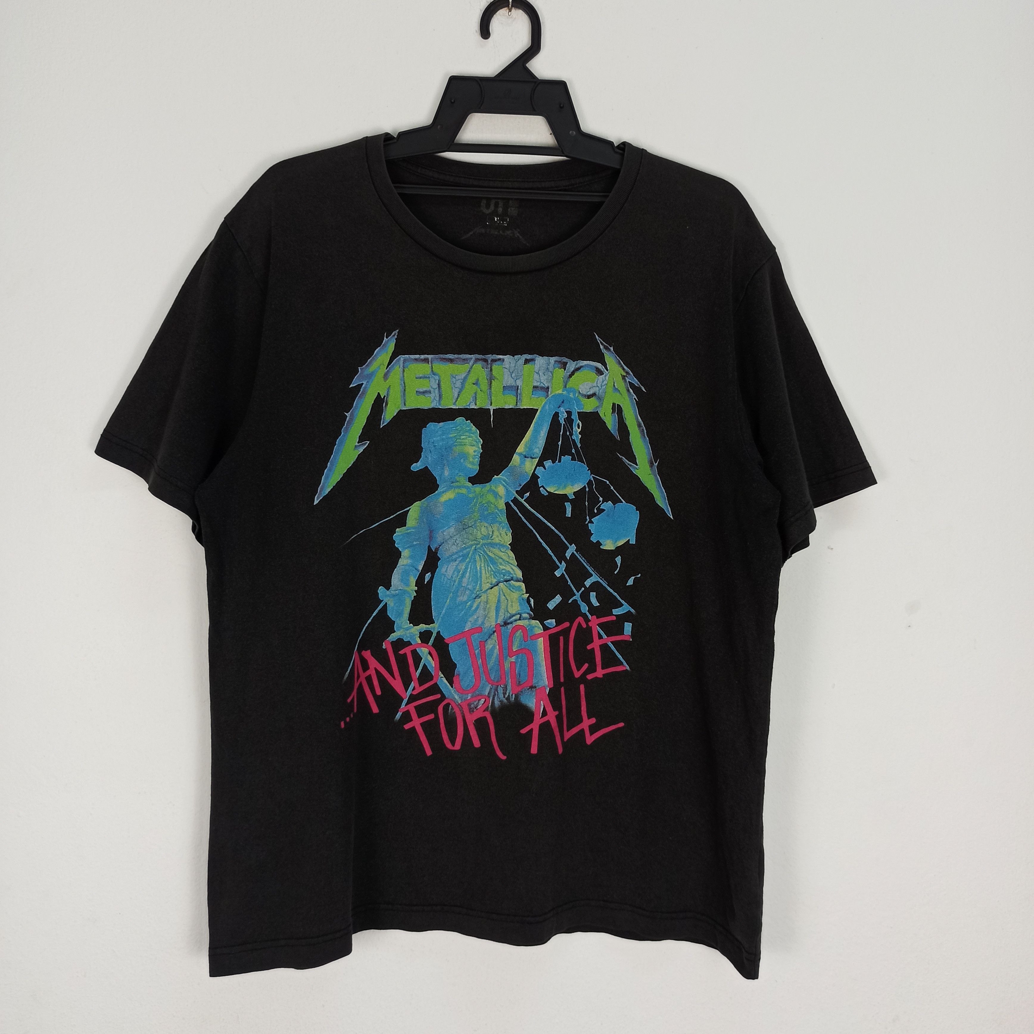 Band Tees Metallica X Uniqlo " And Justice For All" Promo Band Tshirt Size US XL / EU 56 / 4 - 1 Thumbnail