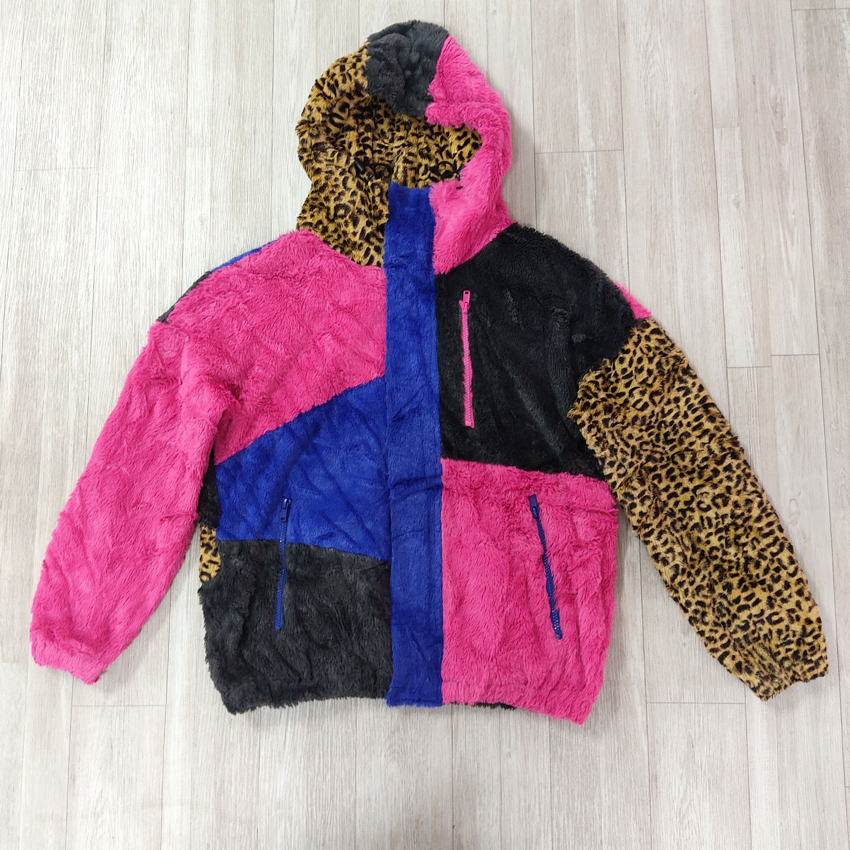 Worldwide Youth World Wide Love! Multicolour Faux Fur Hooded Jacket Size US S / EU 44-46 / 1 - 4 Thumbnail