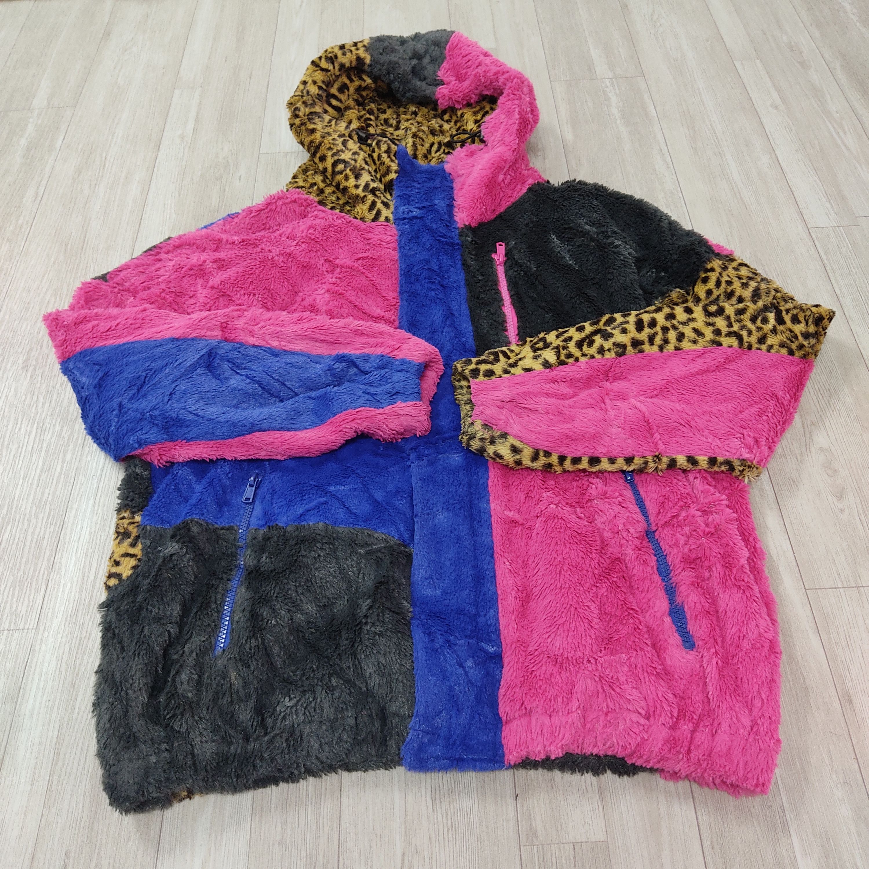 Worldwide Youth World Wide Love! Multicolour Faux Fur Hooded Jacket Size US S / EU 44-46 / 1 - 5 Thumbnail