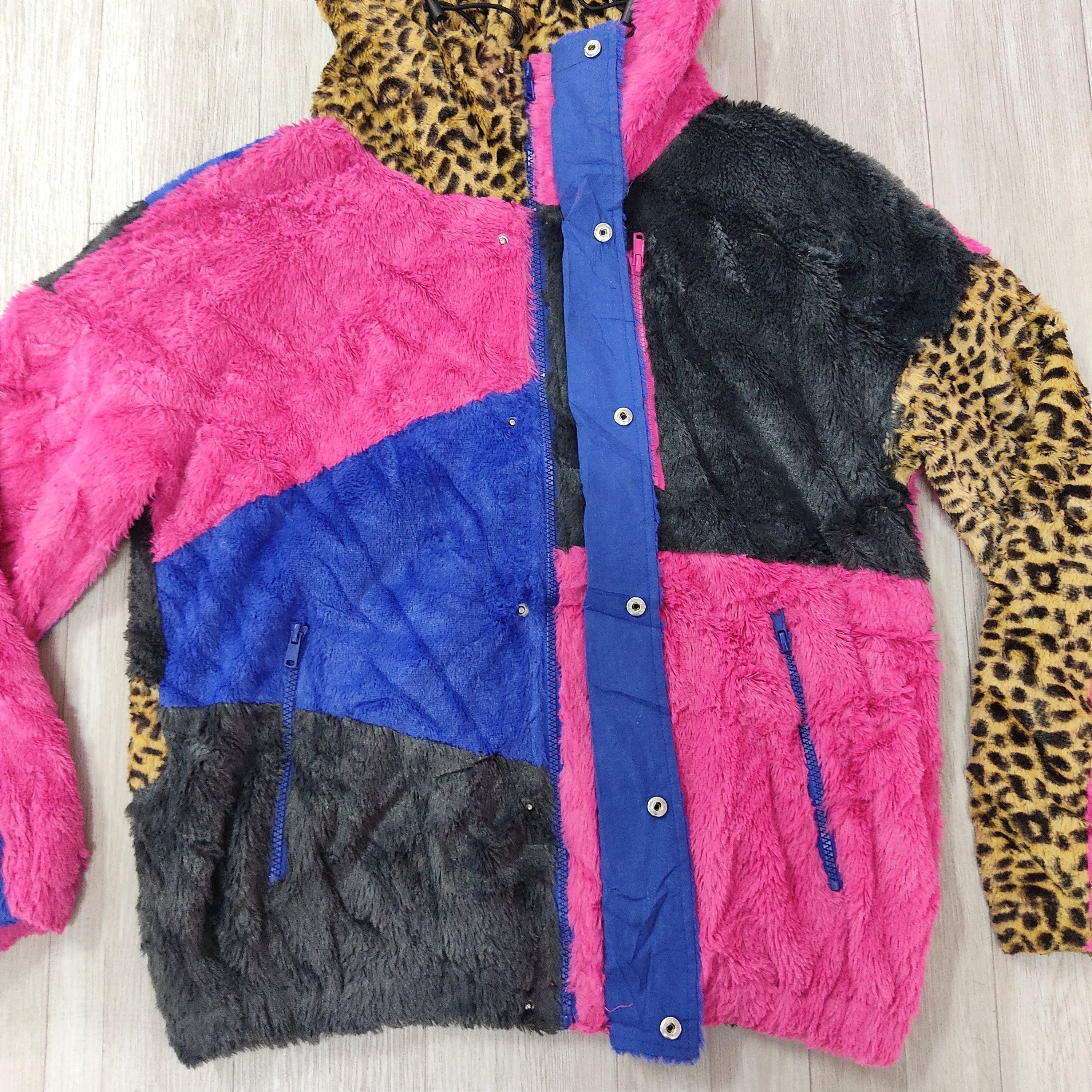 Worldwide Youth World Wide Love! Multicolour Faux Fur Hooded Jacket Size US S / EU 44-46 / 1 - 8 Thumbnail