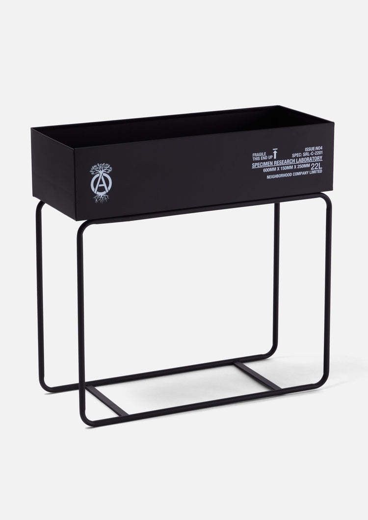 image of Neighborhood Srl Garden Bed in Black, Men's