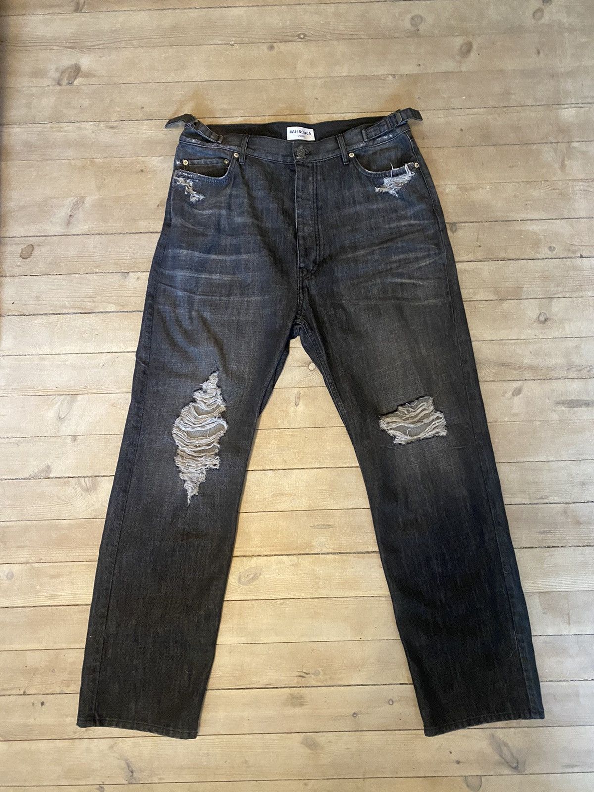 Balenciaga SS22 Destroyed Large Baggy Skater Denim Jeans | Grailed