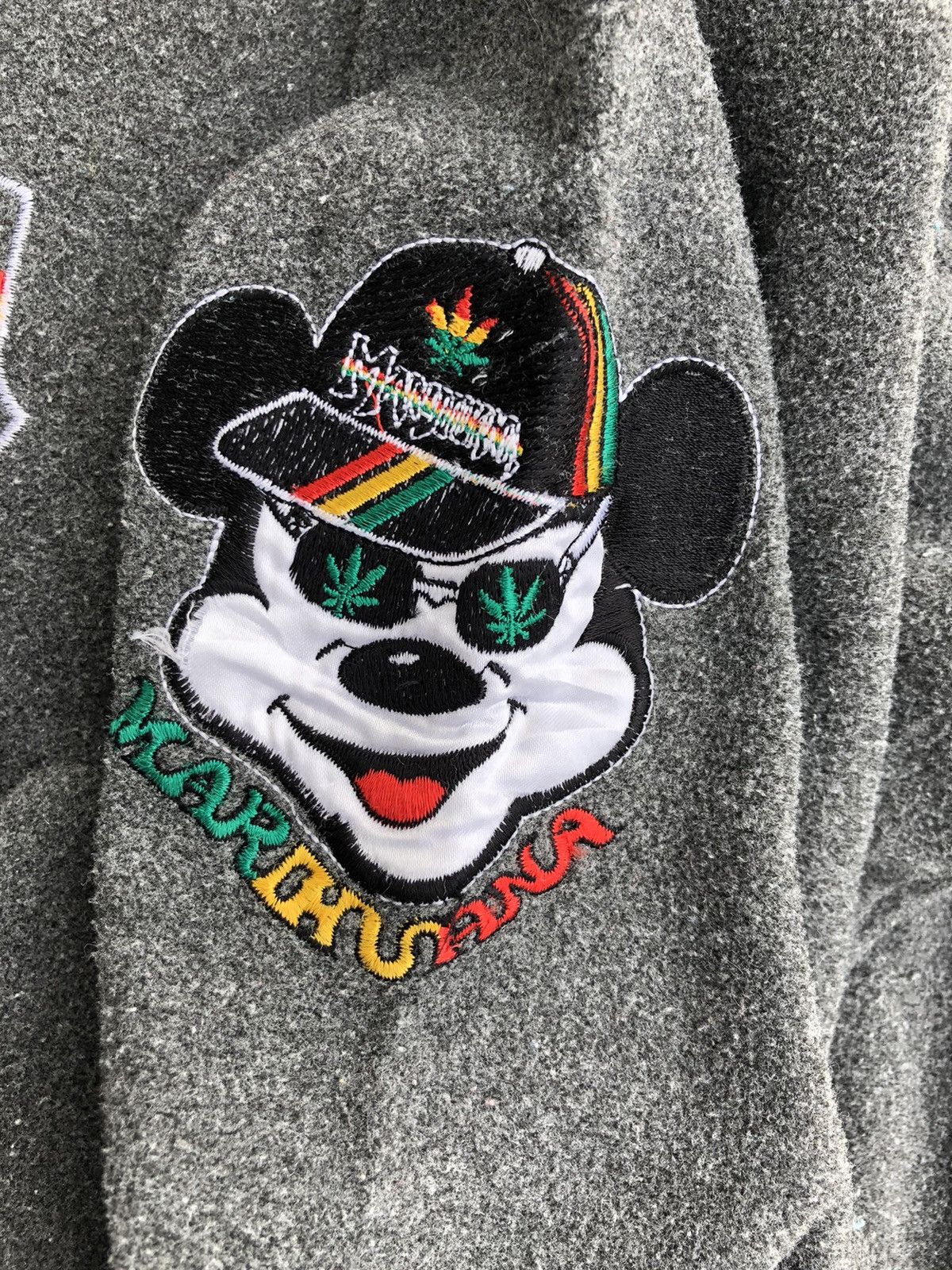 Japanese Brand × Mickey Mouse Mickey x Marihuana Rasta Fleece Hoodie Sweatshirt Size US L / EU 52-54 / 3 - 6 Thumbnail