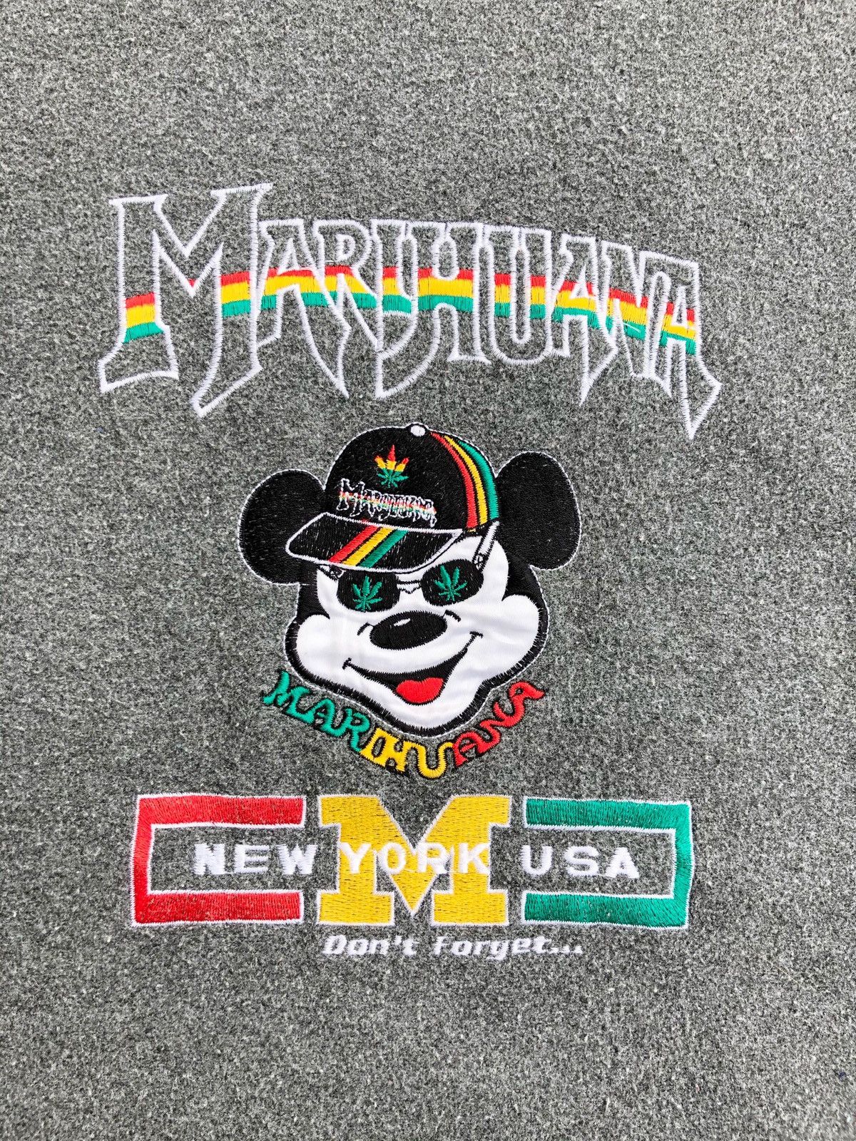 Japanese Brand × Mickey Mouse Mickey x Marihuana Rasta Fleece Hoodie Sweatshirt Size US L / EU 52-54 / 3 - 5 Thumbnail