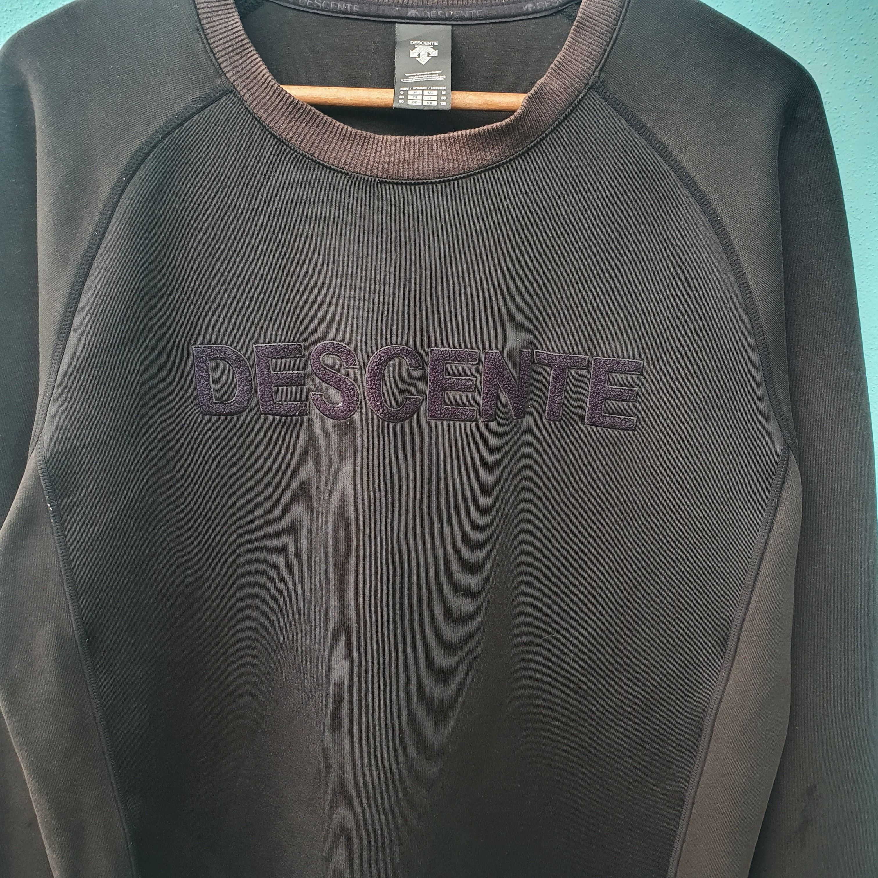 Descente DESCENTE EMBROIDERY LOGO SWEATSHIRT Size US M / EU 48-50 / 2 - 3 Thumbnail