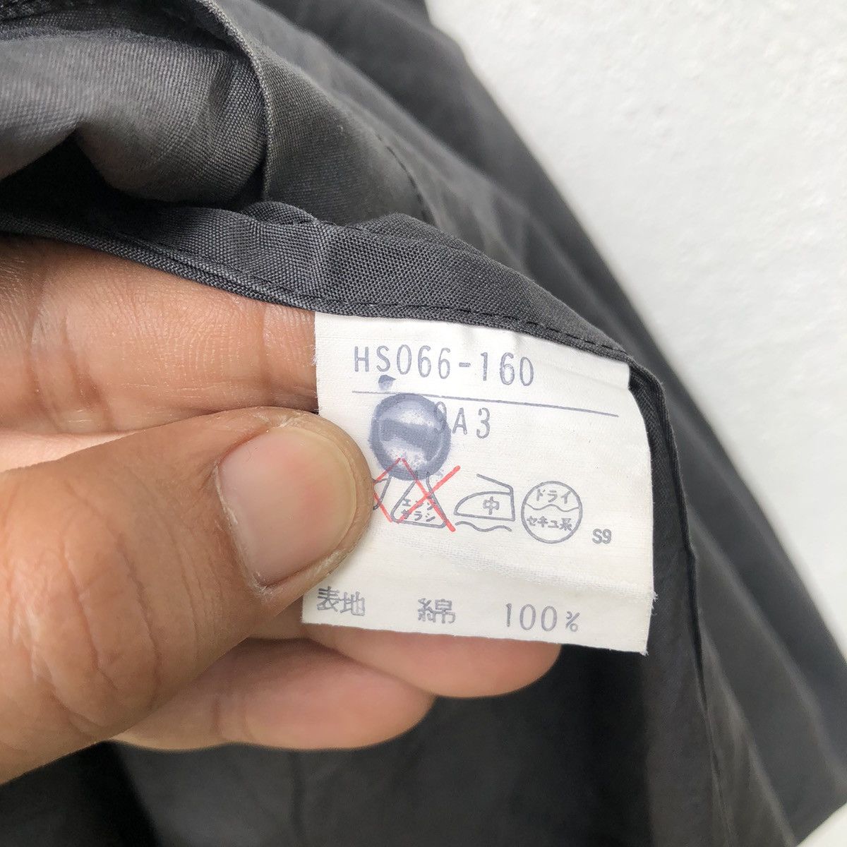 Yves Saint Laurent RARE YVES SAINT LAURENT CROPPED BLACK JACKET Size M / US 6-8 / IT 42-44 - 7 Thumbnail