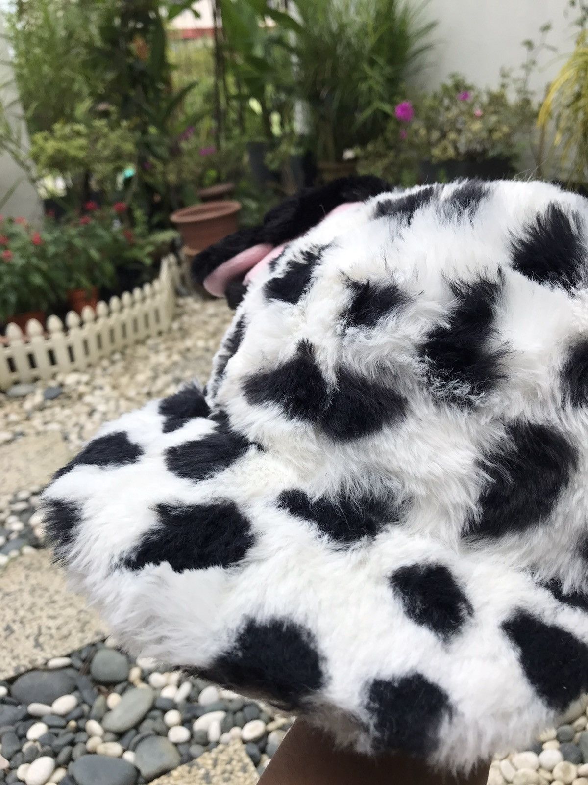 Disney × Japanese Brand AUTHENTIC 101 DALMATIAN FULL FAUX FUR CAP HAT Size ONE SIZE - 6 Thumbnail