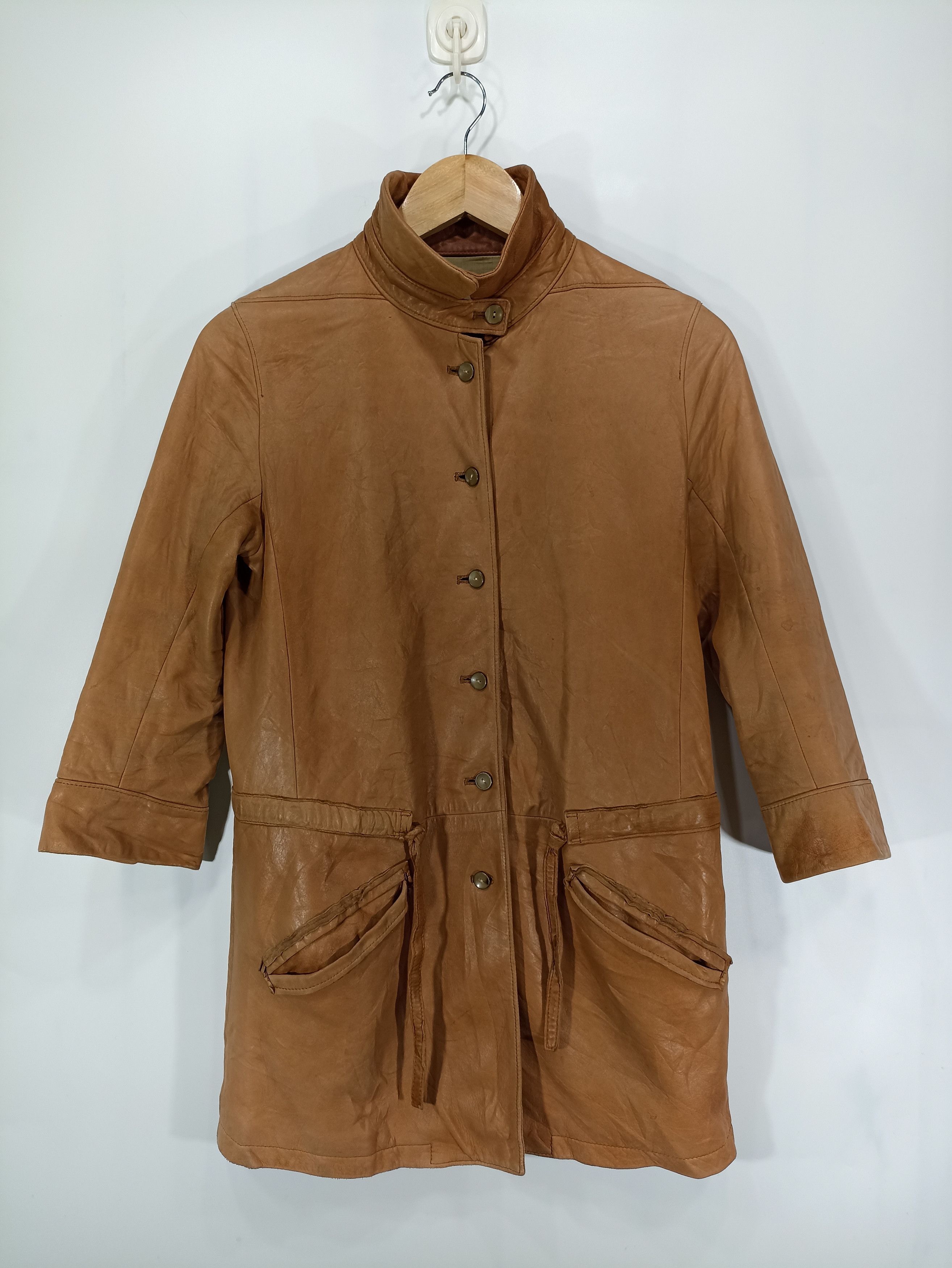 Japanese Brand × Vintage Vintage Macphee Sheepskin Button Up Woman Coat Size M / US 6-8 / IT 42-44 - 1 Thumbnail