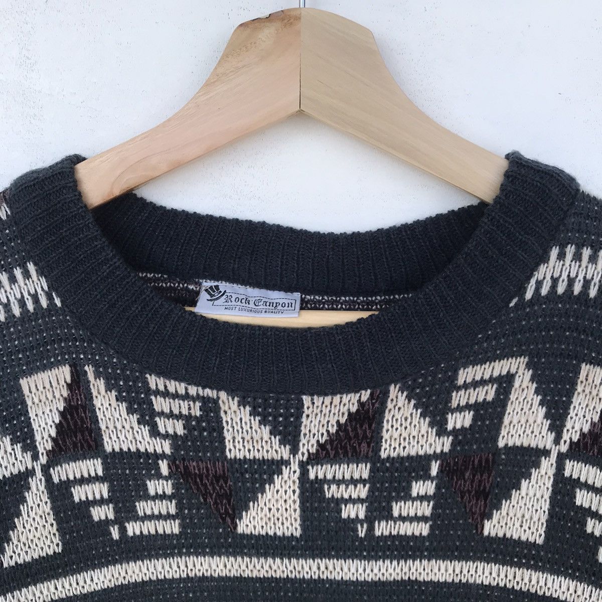 Aran Isles Knitwear × Coogi × Native Rock Canyon geometry polygon knitwear crewneck Size US L / EU 52-54 / 3 - 6 Thumbnail