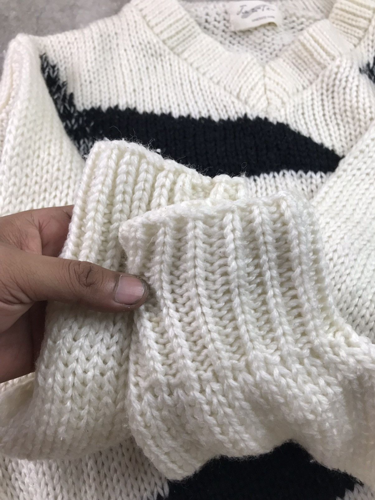 Japanese Brand × Vintage VINTAGE KNITWEARS BY JEZALT SOPHISTICATED FASHION Size US L / EU 52-54 / 3 - 7 Thumbnail